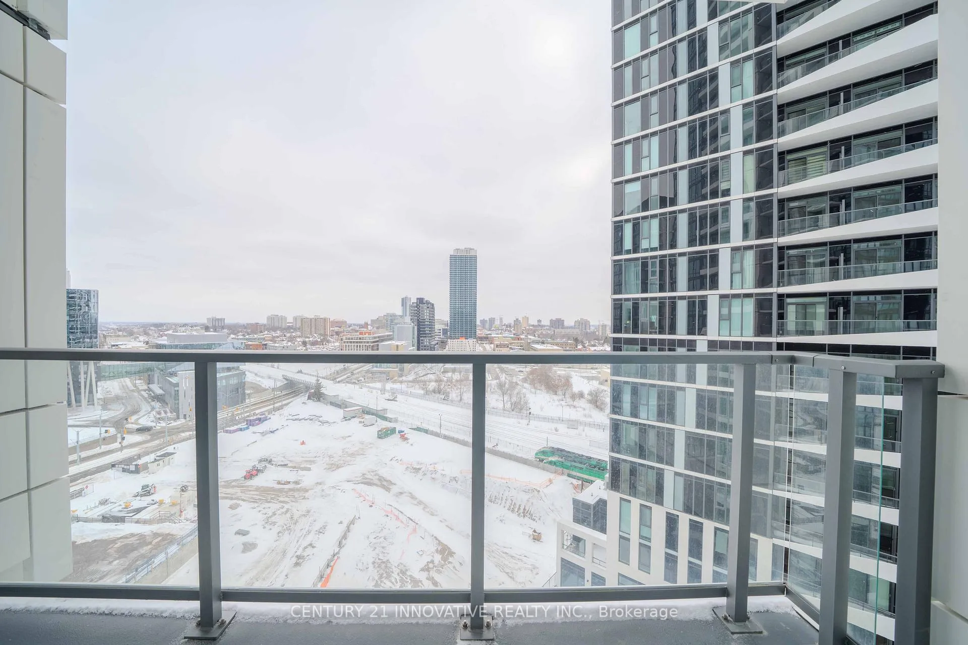 Photo 24 of Unit 1005, 15 Wellington Street S, Kitchener — HOMEH