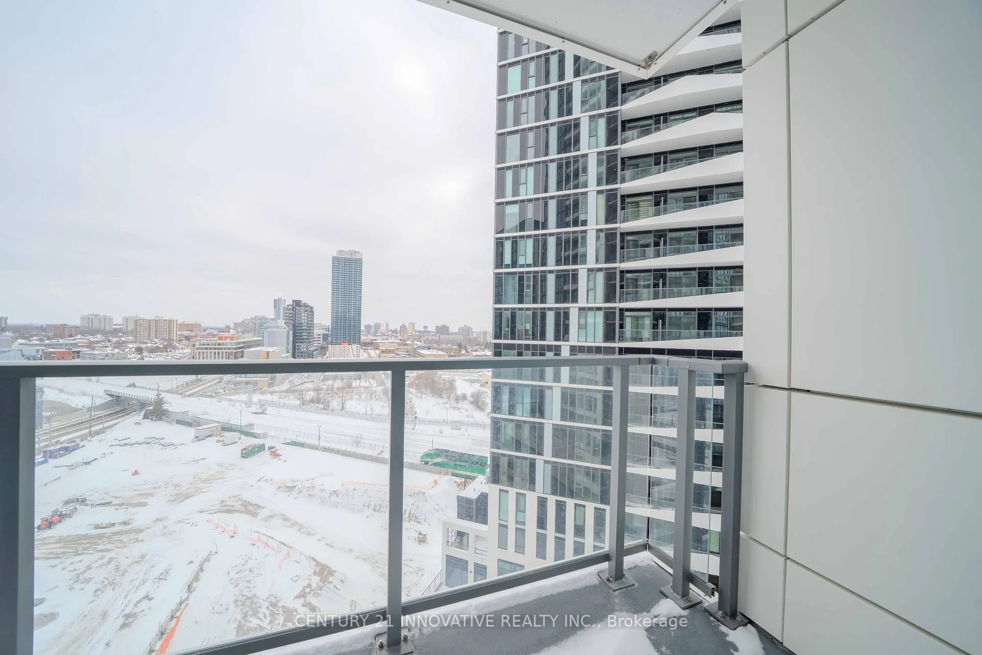 Photo 25 of Unit 1005, 15 Wellington Street S, Kitchener — HOMEH
