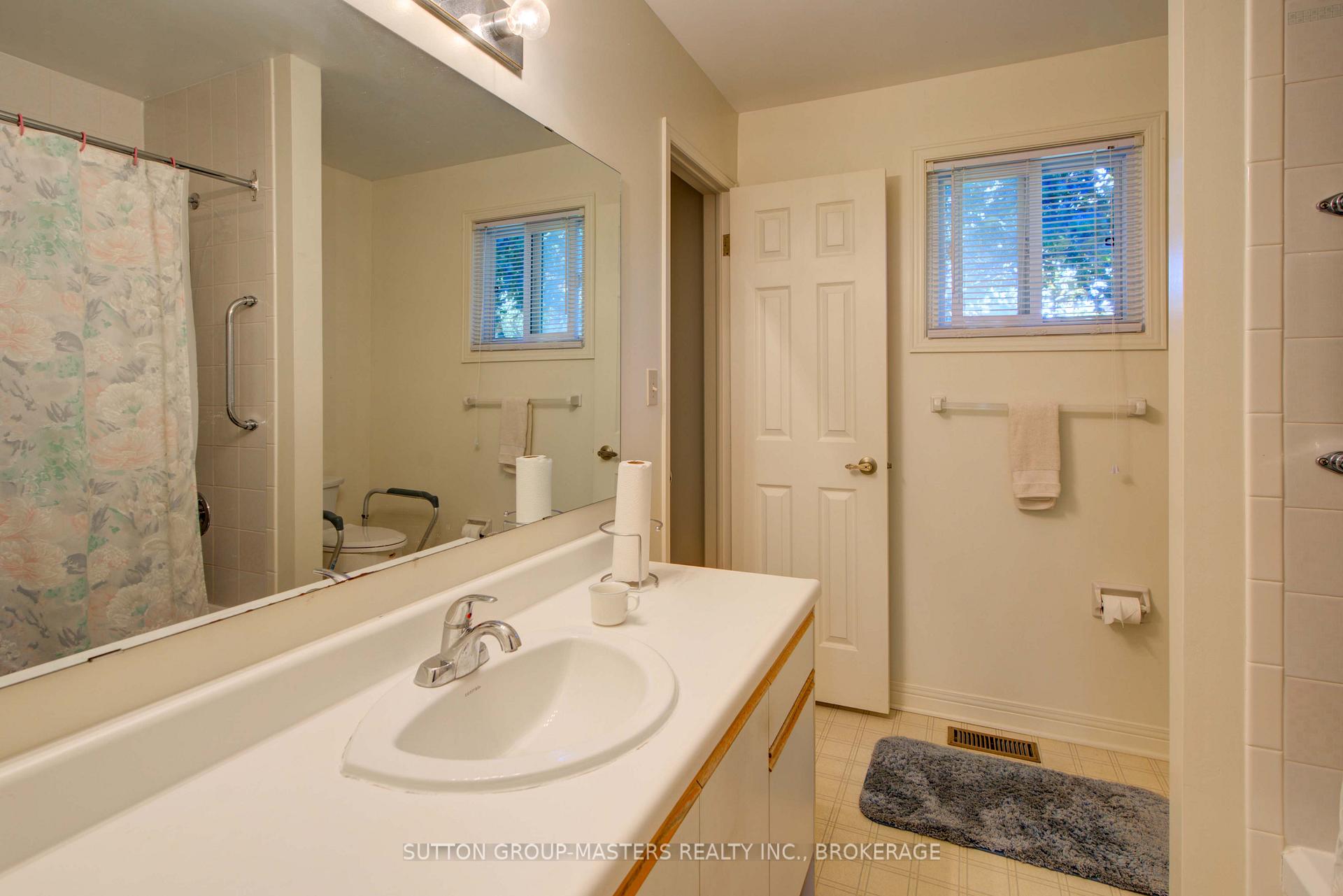 Photo 8 of 778 Davis Drive, Kingston, East Gardiners Rd — HOMEH