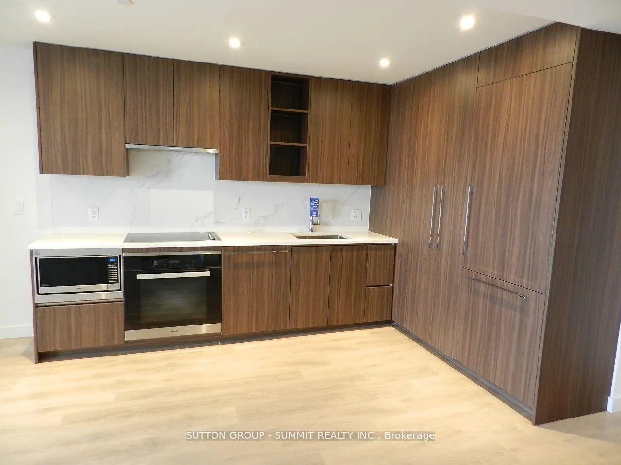 Photo 4 of Unit 1908, 25 McMahon Avenue, North York, Bayview Village — HOMEH