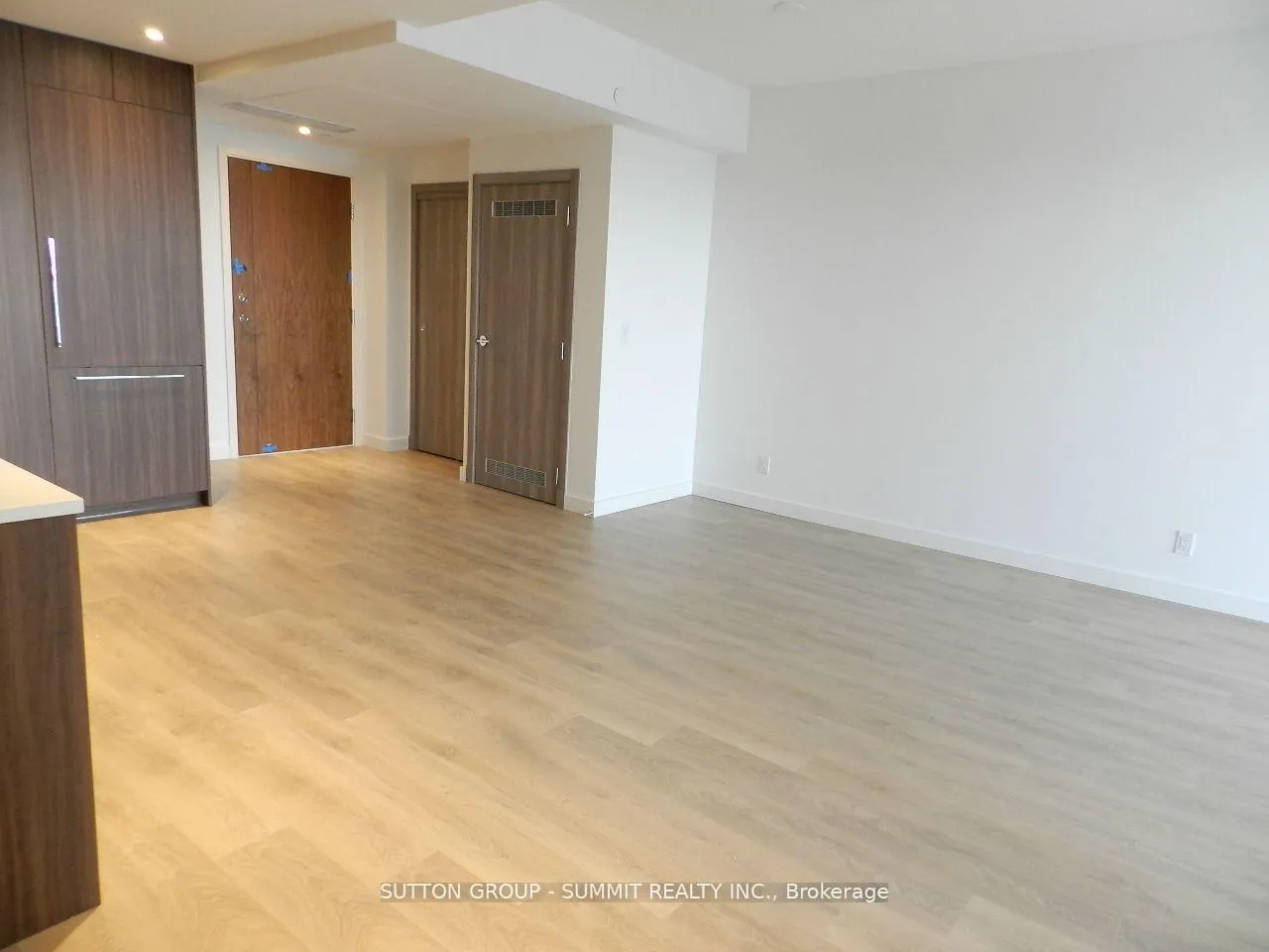 Photo 8 of Unit 1908, 25 McMahon Avenue, North York, Bayview Village — HOMEH