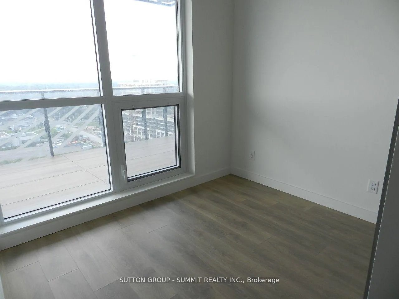 Photo 10 of Unit 1908, 25 McMahon Avenue, North York, Bayview Village — HOMEH