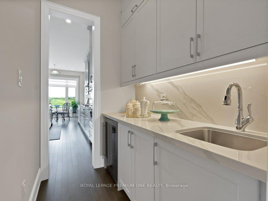 Photo 6 of 69 Crawford Drive, King, Nobleton — HOMEH
