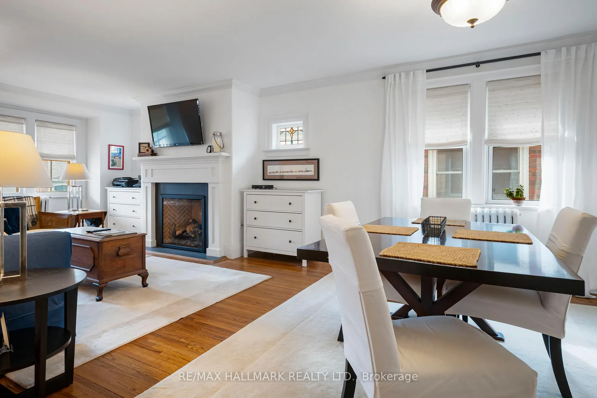 Photo 3 of Unit Upper, 28 Glen Manor Drive, Toronto, The Beaches — HOMEH