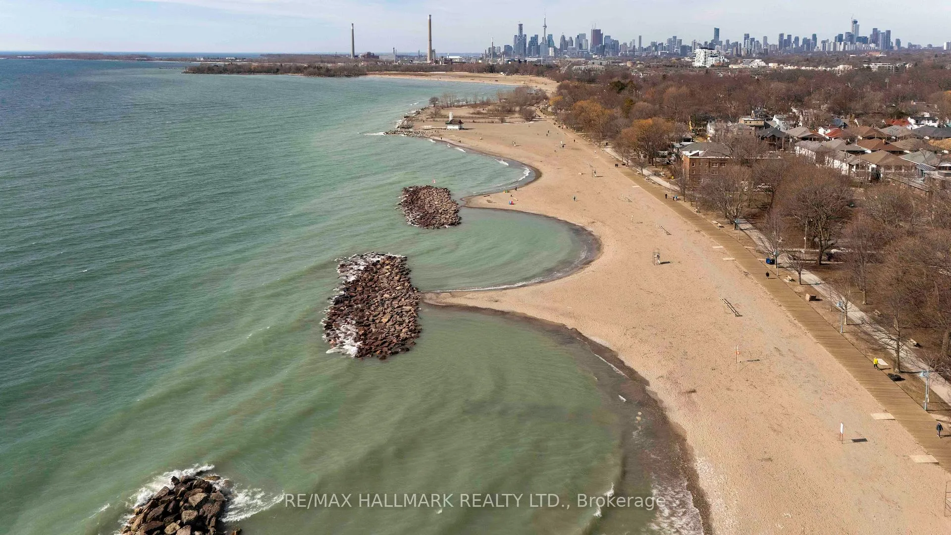 Photo 34 of Unit Upper, 28 Glen Manor Drive, Toronto, The Beaches — HOMEH