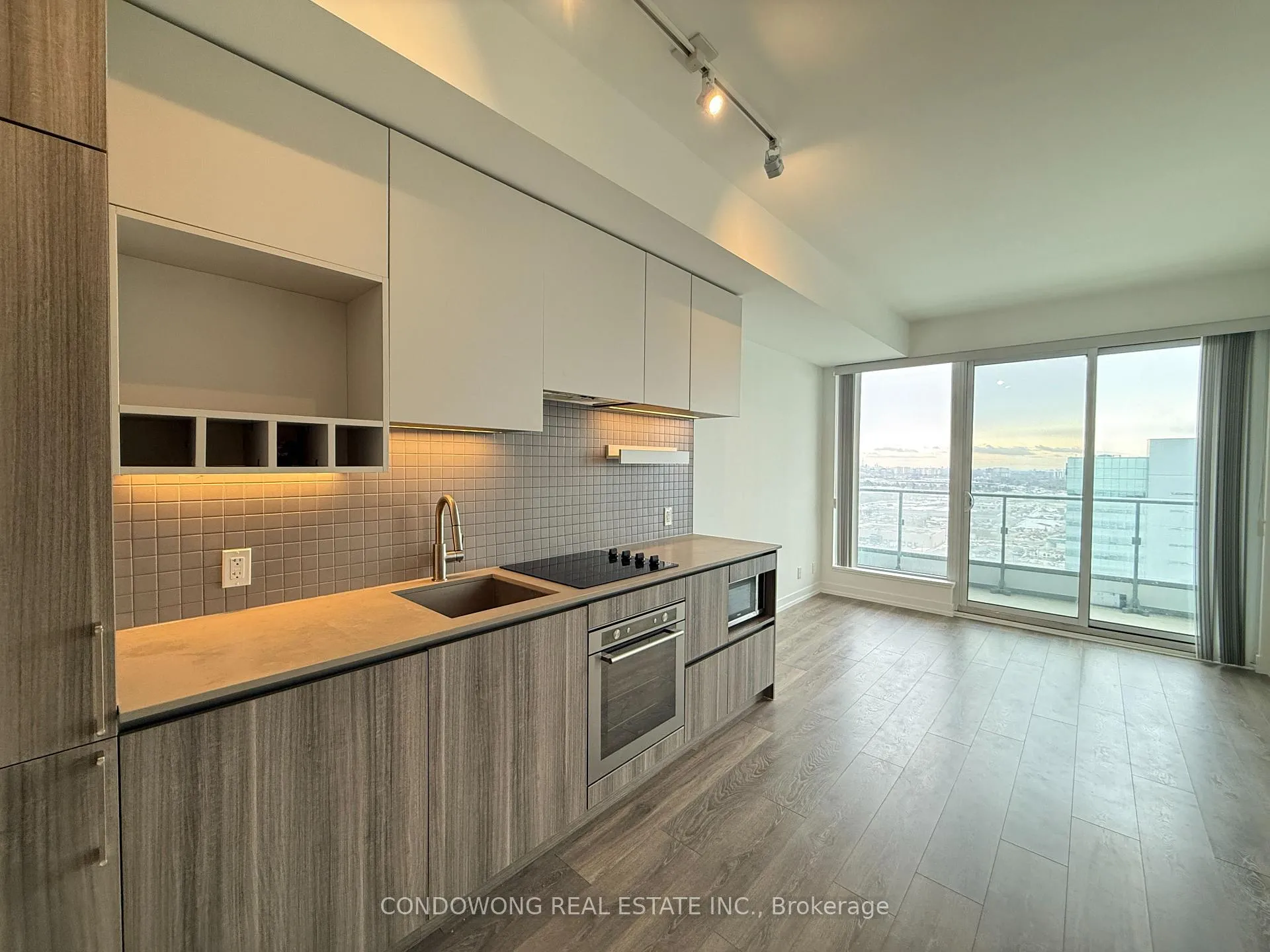 Photo 1 of Unit 2508, 5 Buttermill Avenue, Vaughan, Vaughan Corporate Centre — HOMEH