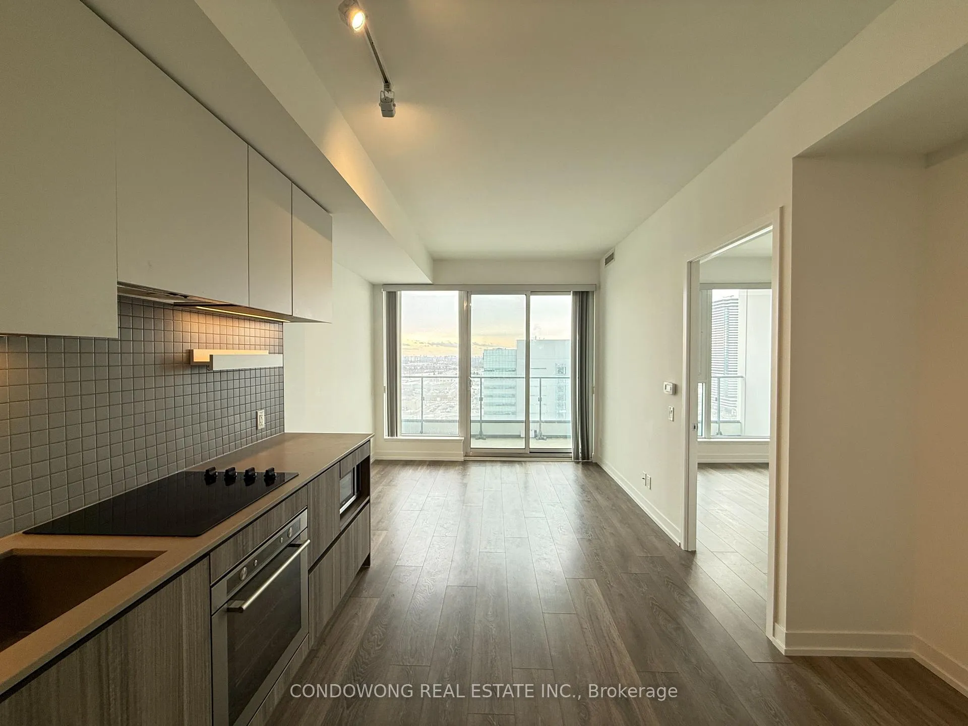 Photo 2 of Unit 2508, 5 Buttermill Avenue, Vaughan, Vaughan Corporate Centre — HOMEH