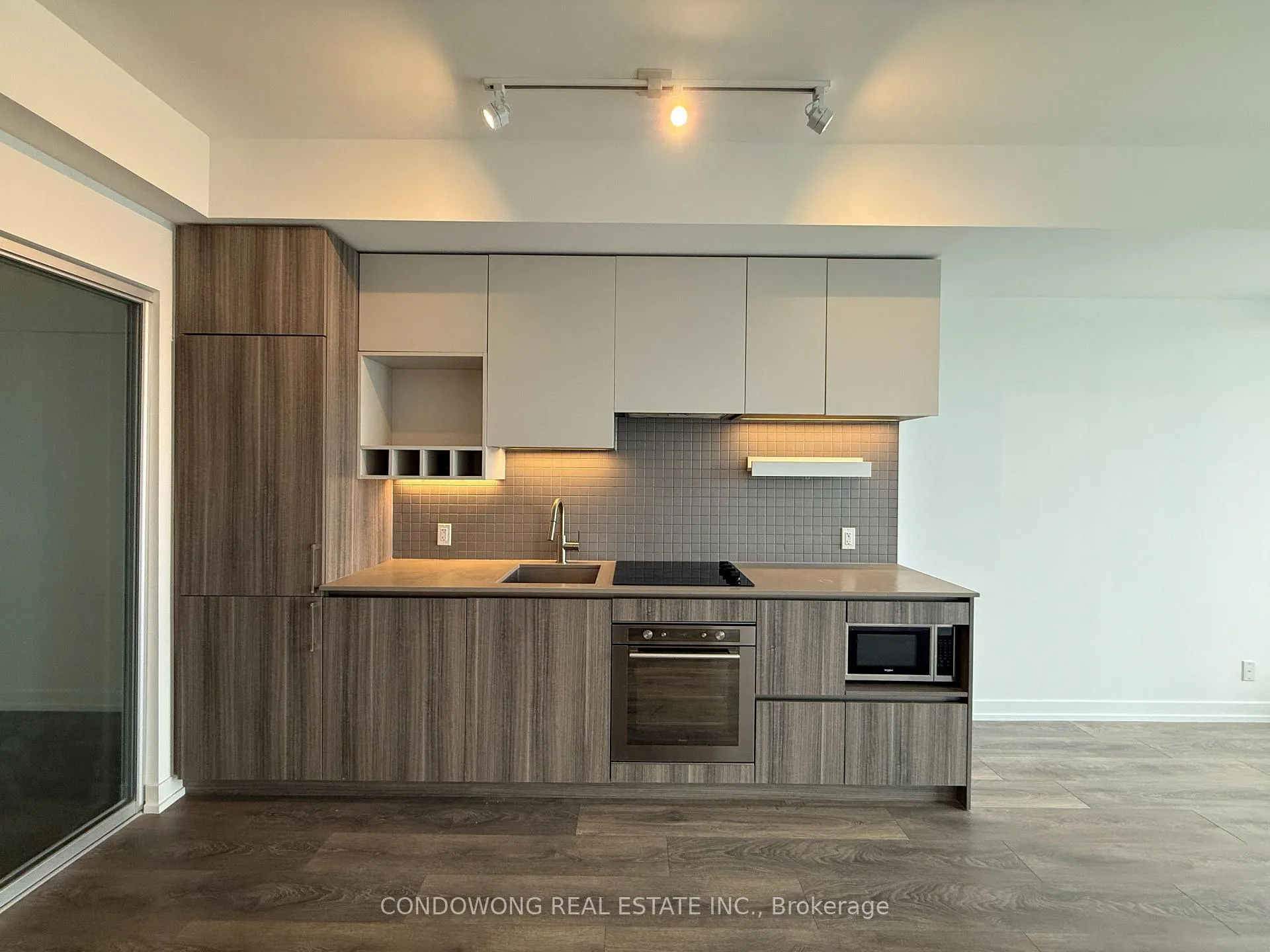 Photo 3 of Unit 2508, 5 Buttermill Avenue, Vaughan, Vaughan Corporate Centre — HOMEH