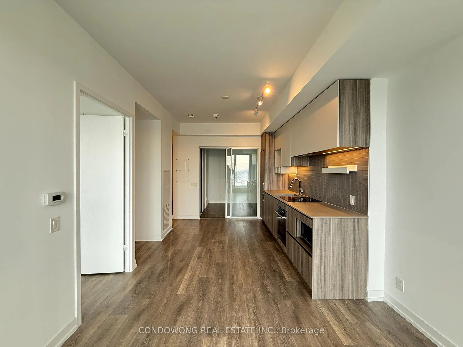 Photo 5 of Unit 2508, 5 Buttermill Avenue, Vaughan, Vaughan Corporate Centre — HOMEH