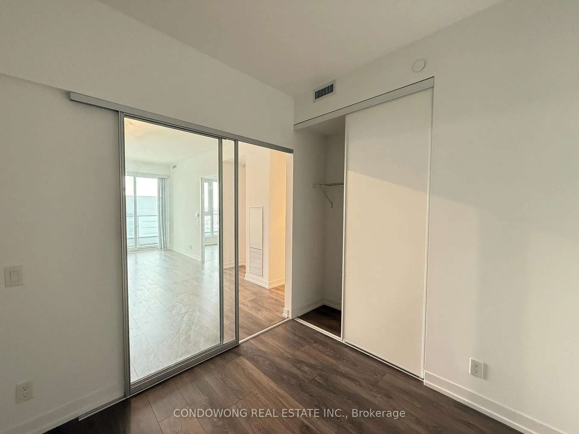 Photo 10 of Unit 2508, 5 Buttermill Avenue, Vaughan, Vaughan Corporate Centre — HOMEH