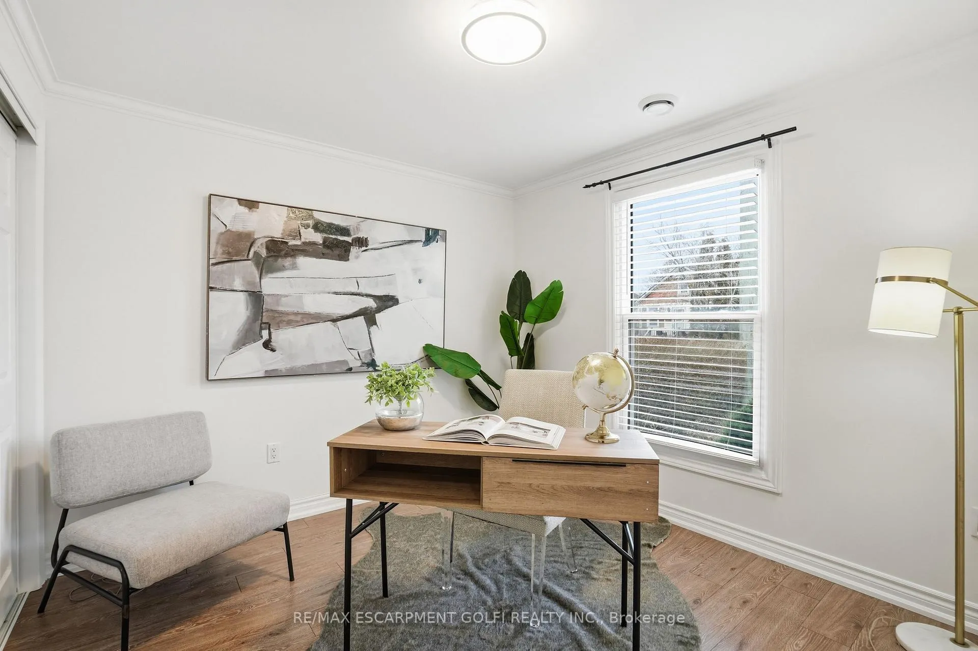 Photo 6 of 190 Mead Avenue, Hamilton, Parkview — HOMEH