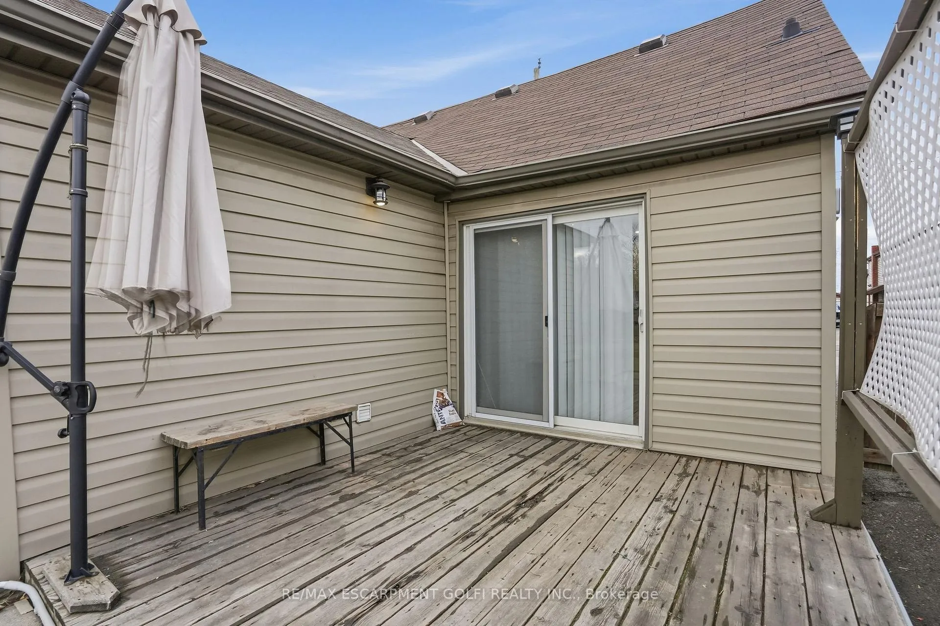 Photo 18 of 190 Mead Avenue, Hamilton, Parkview — HOMEH