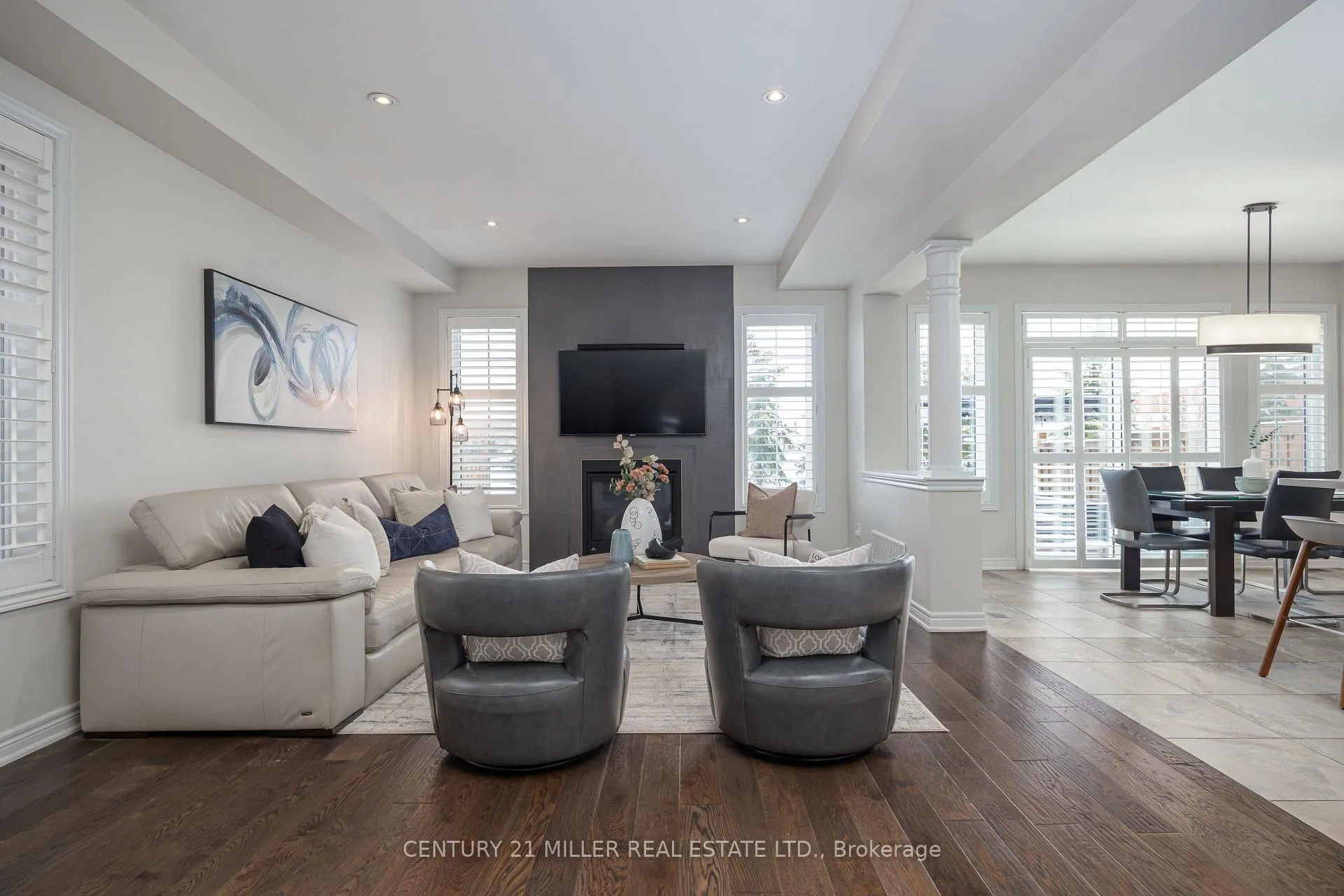 Photo 4 of 4684 Ray Lane, Burlington, Alton — HOMEH