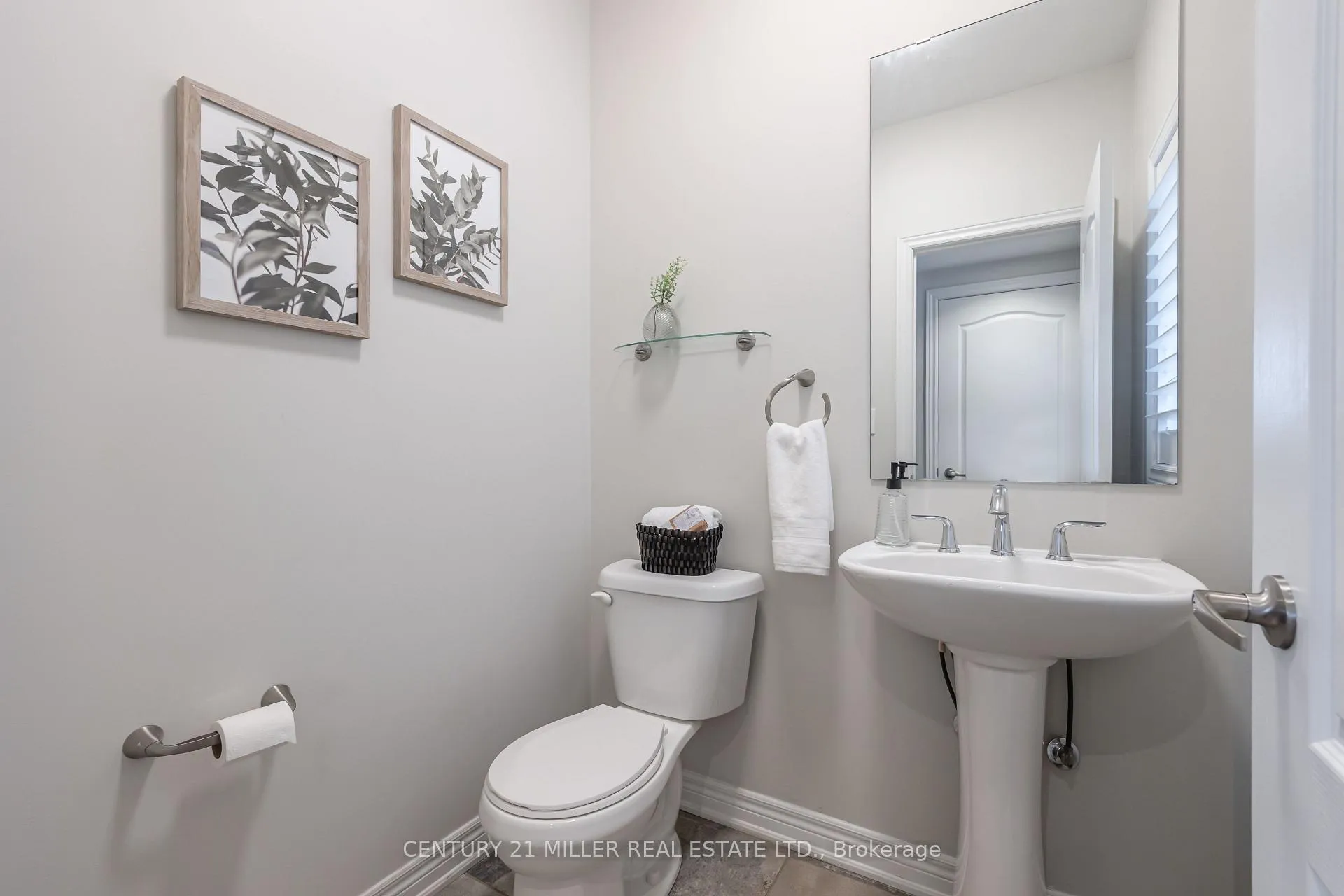 Photo 22 of 4684 Ray Lane, Burlington, Alton — HOMEH