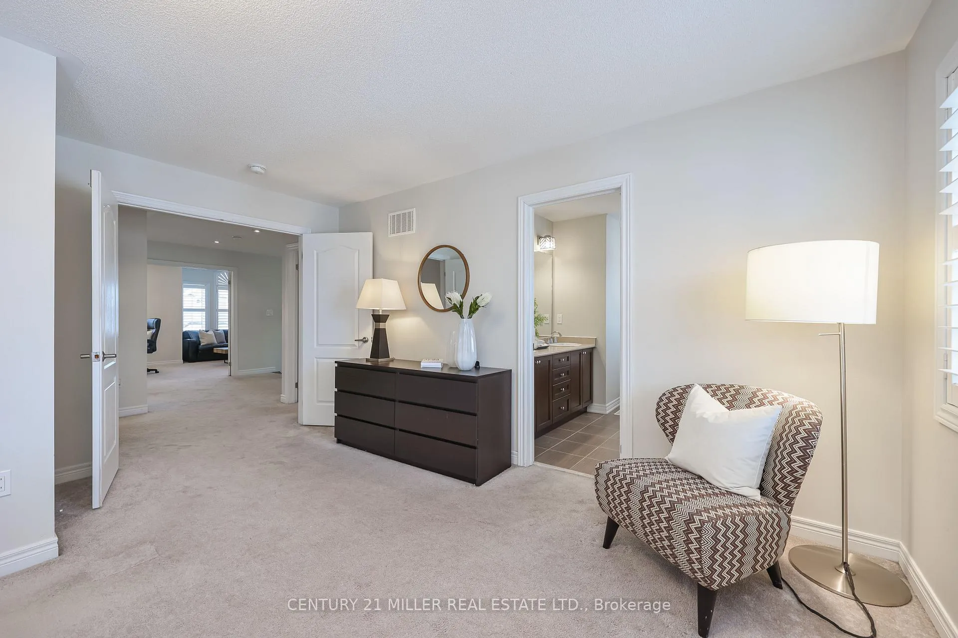 Photo 32 of 4684 Ray Lane, Burlington, Alton — HOMEH
