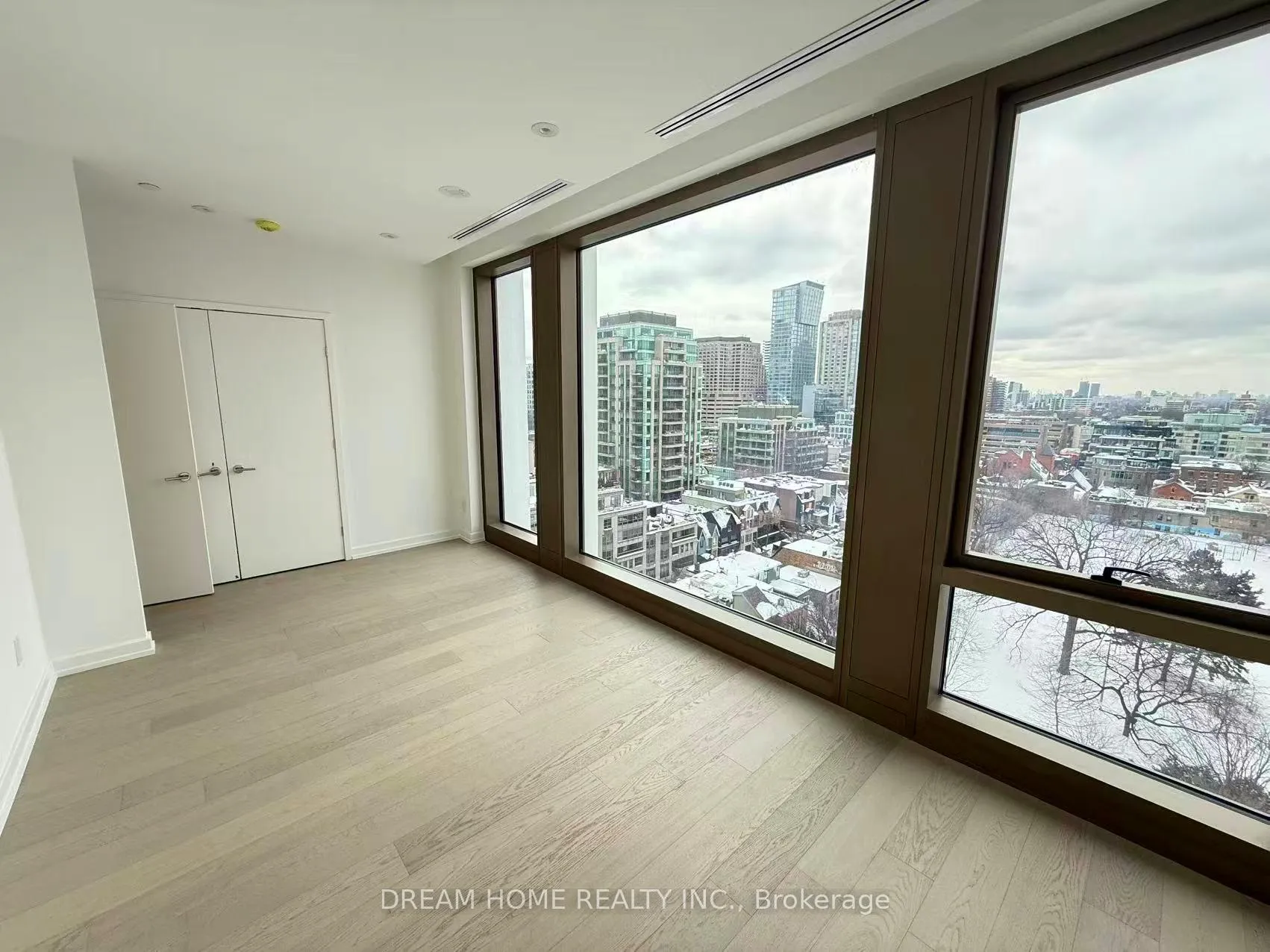 Photo 14 of Unit 1202, 1315 Bay Street, Toronto, The Annex — HOMEH