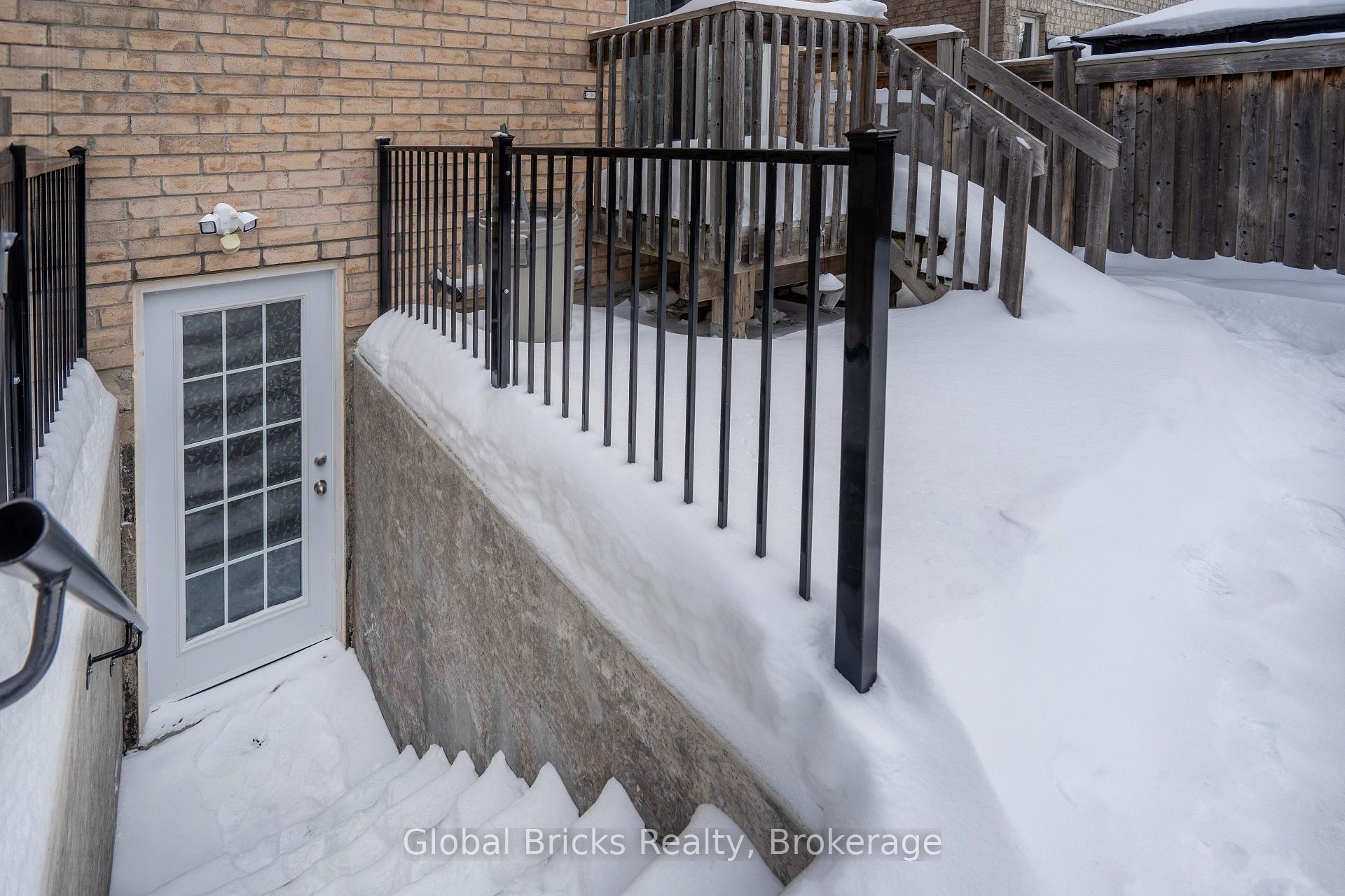 Photo 42 of 10 Dillon Drive, Brampton, Credit Valley — HOMEH