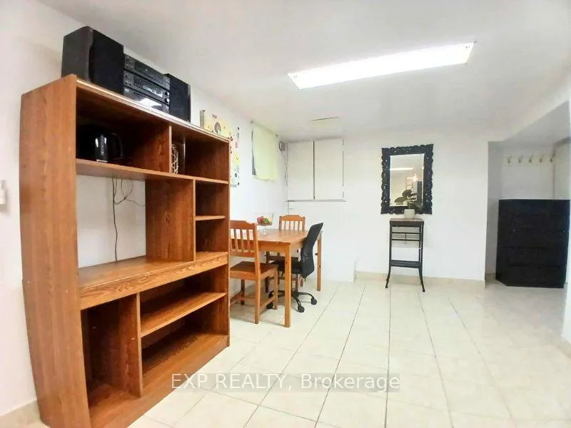 Photo 3 of Unit Lower, 931 Pape Avenue, Toronto, East York — HOMEH