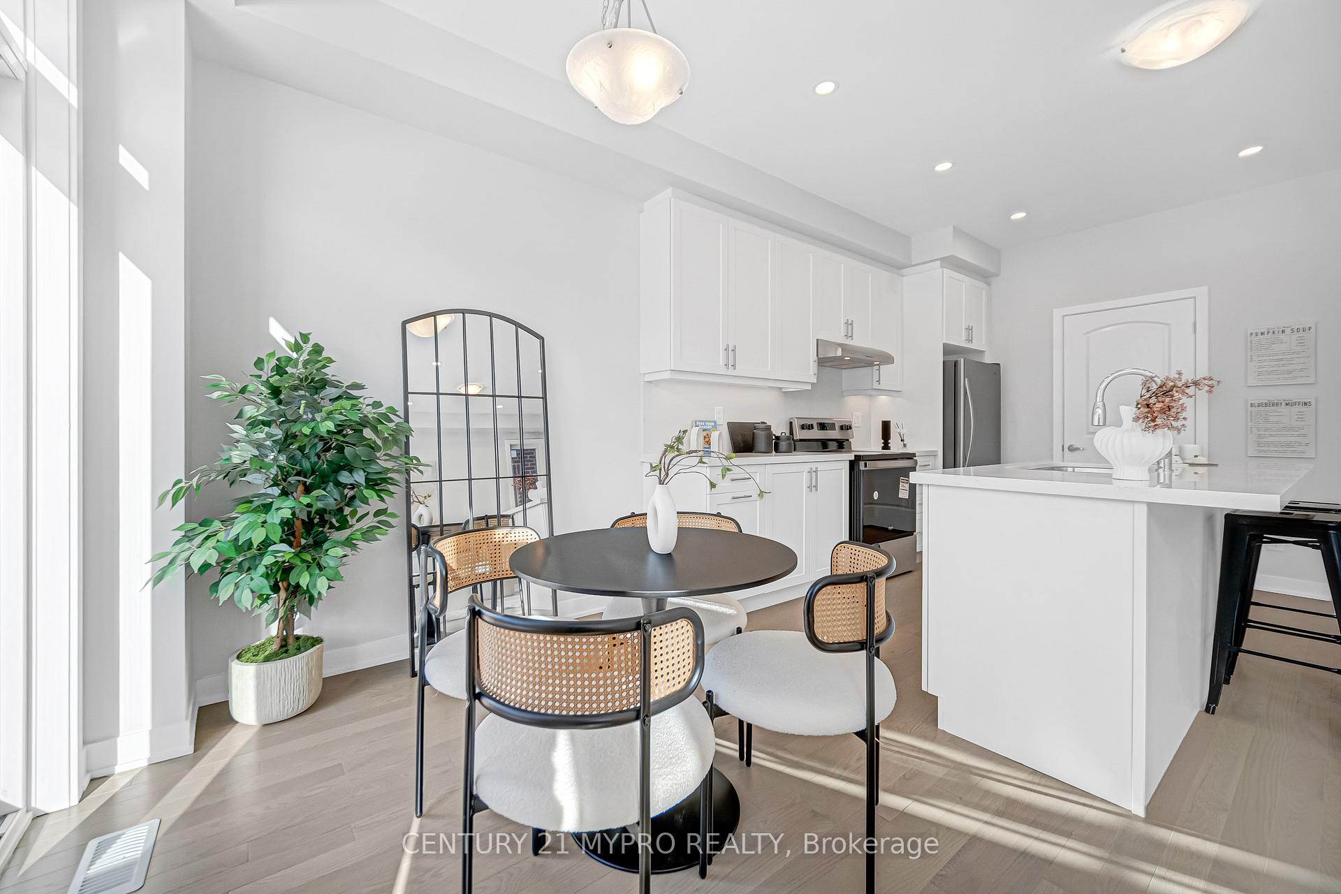 Photo 14 of 20 Freeman Williams Street, Markham, Angus Glen — HOMEH