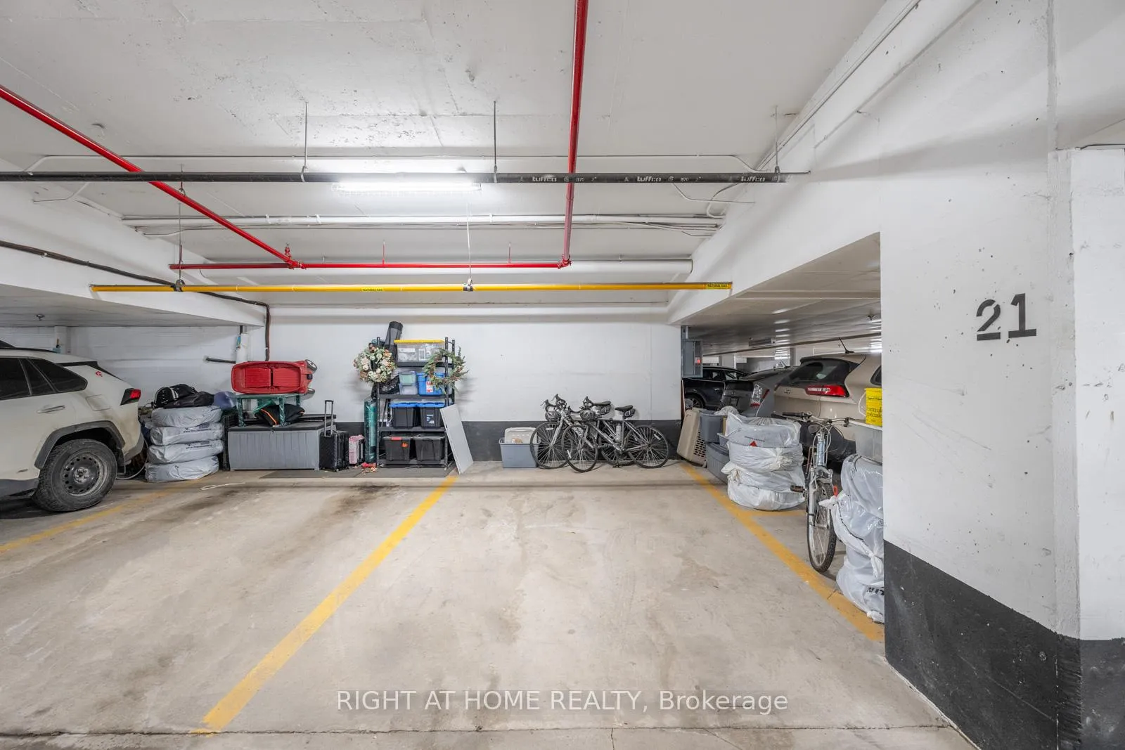 Photo 26 of Unit 117, 2320 Gerrard Street E, Toronto, East End-Danforth — HOMEH
