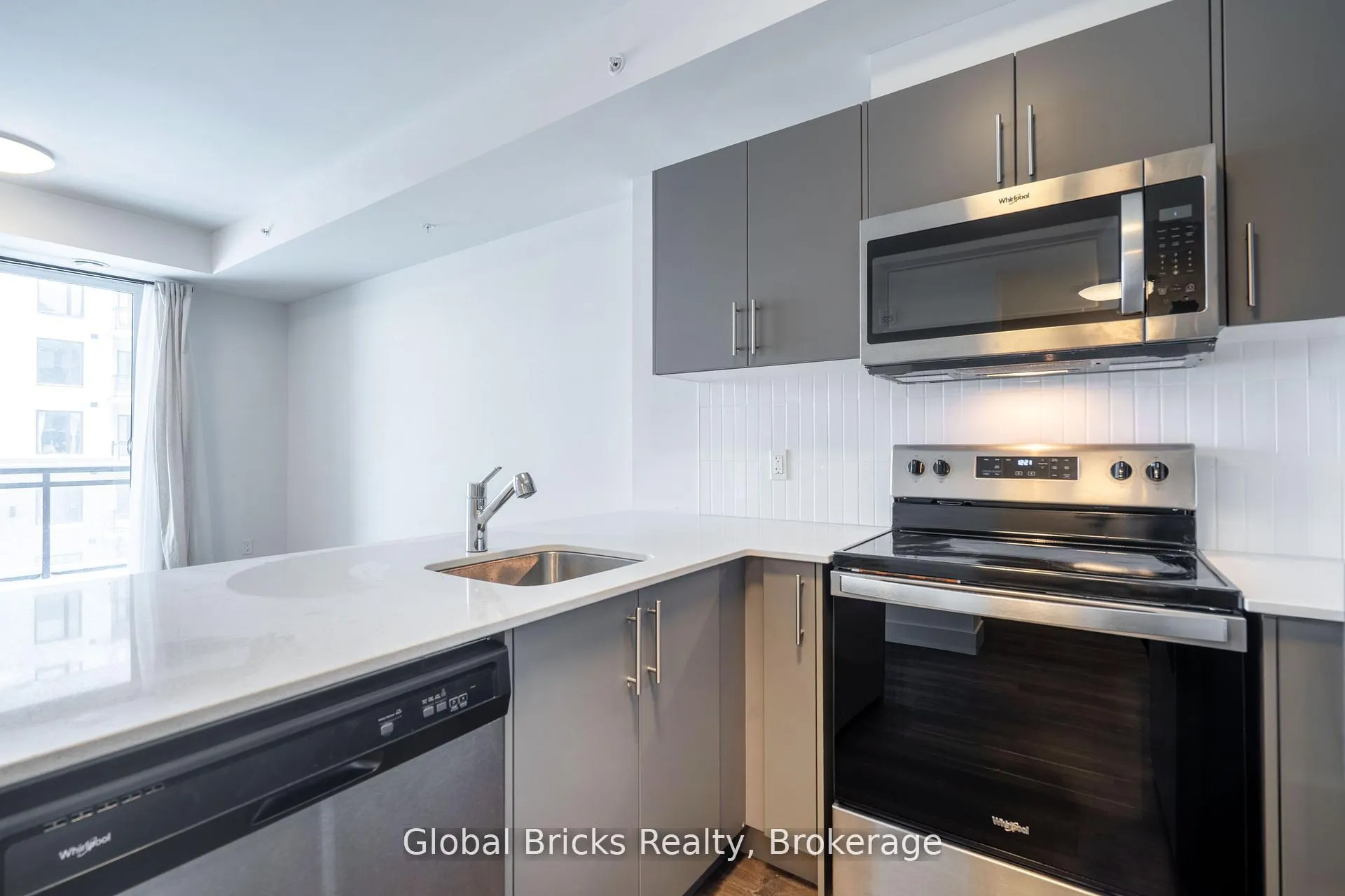 Photo 8 of Unit 313, 103 Roger Street, Waterloo, Uptown Waterloo — HOMEH