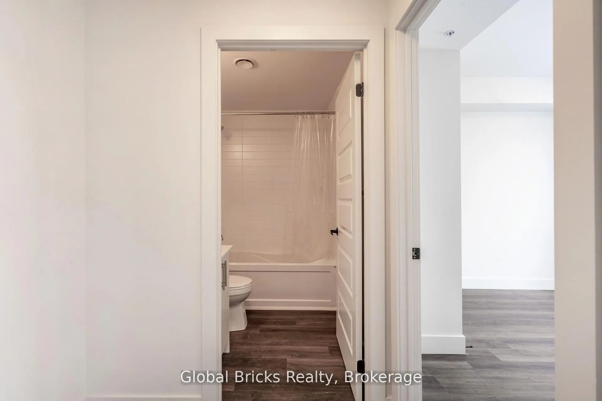 Photo 18 of Unit 313, 103 Roger Street, Waterloo, Uptown Waterloo — HOMEH