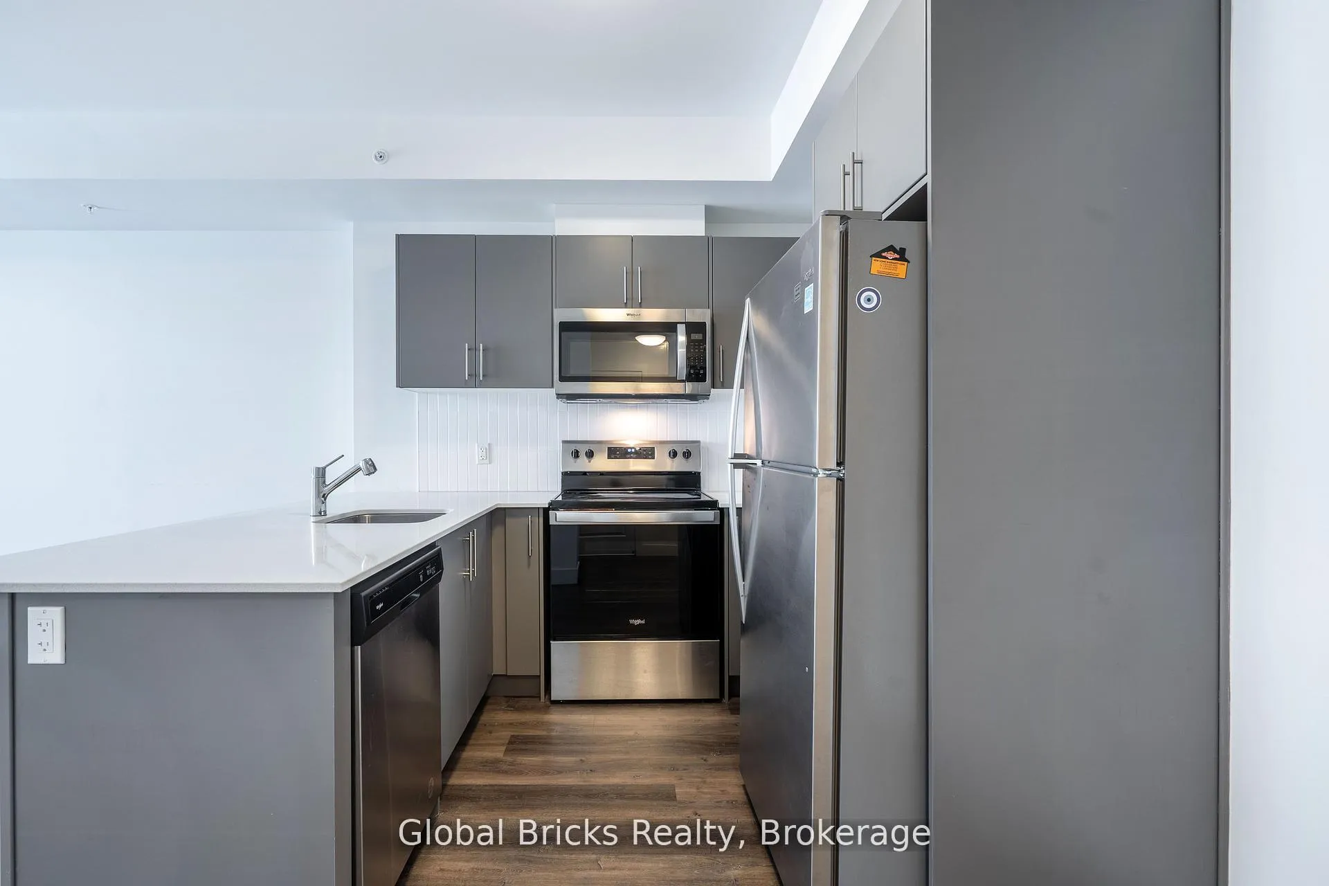 Photo 17 of Unit 313, 103 Roger Street, Waterloo, Uptown Waterloo — HOMEH