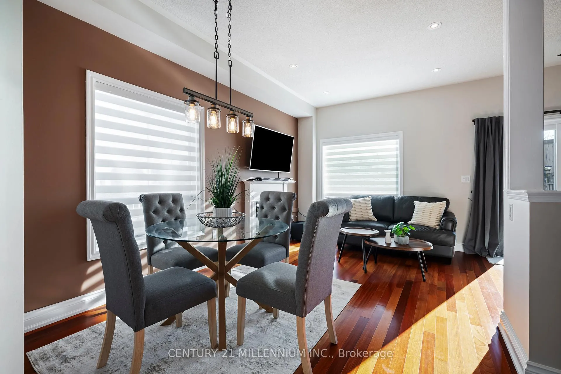 Photo 15 of 42 Rubysilver Drive, Brampton, Vales of Castlemore — HOMEH