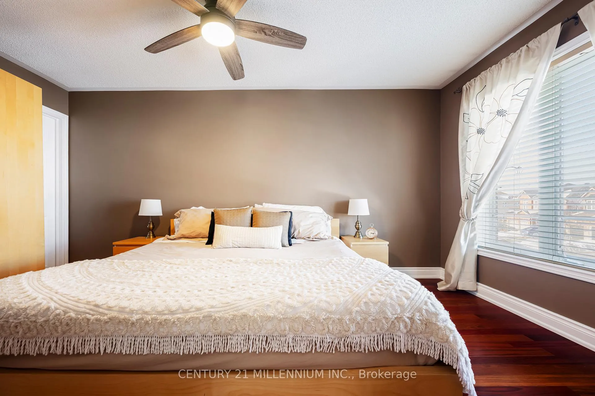 Photo 31 of 42 Rubysilver Drive, Brampton, Vales of Castlemore — HOMEH