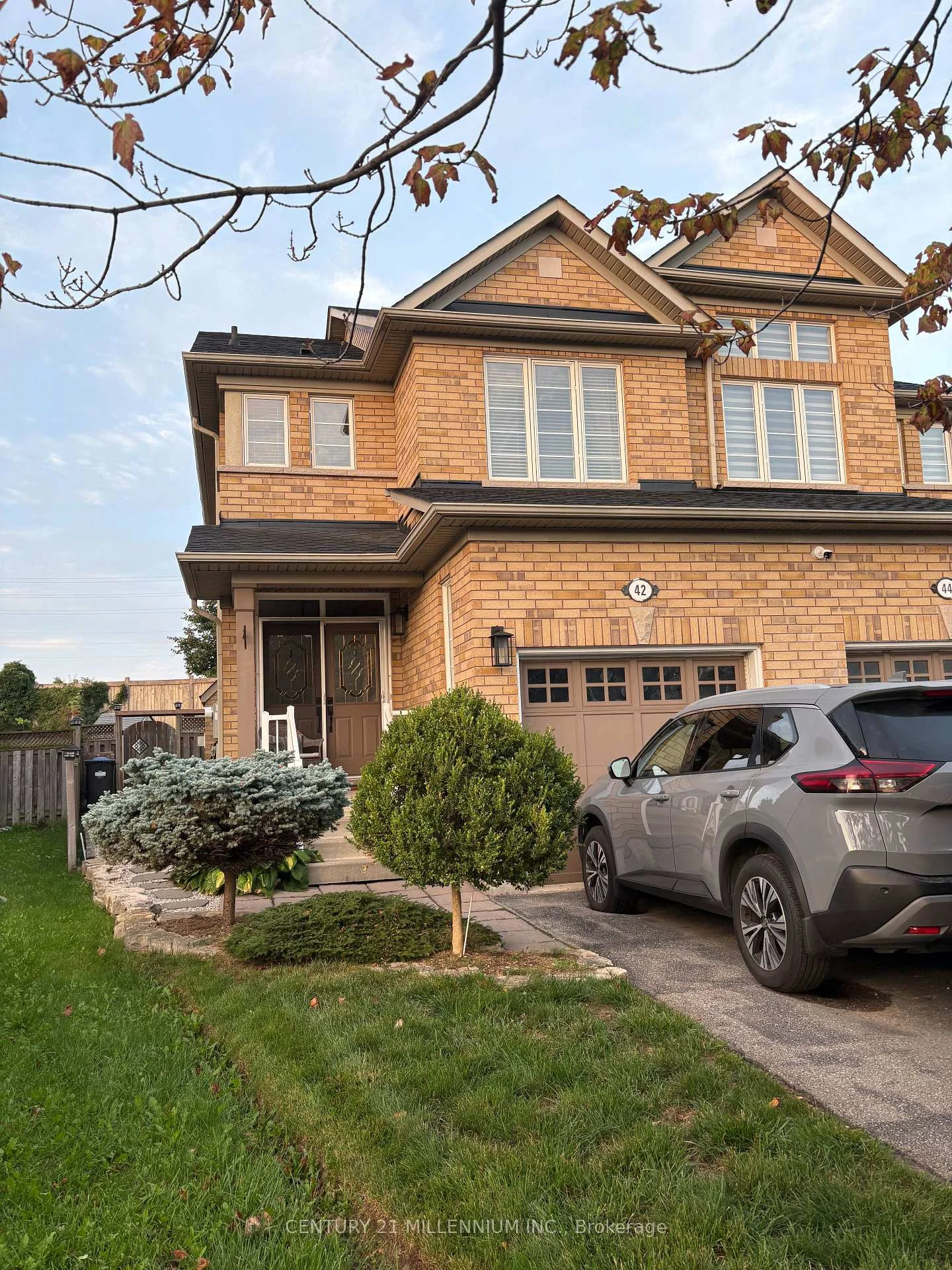 Photo 1 of 42 Rubysilver Drive, Brampton, Vales of Castlemore — HOMEH
