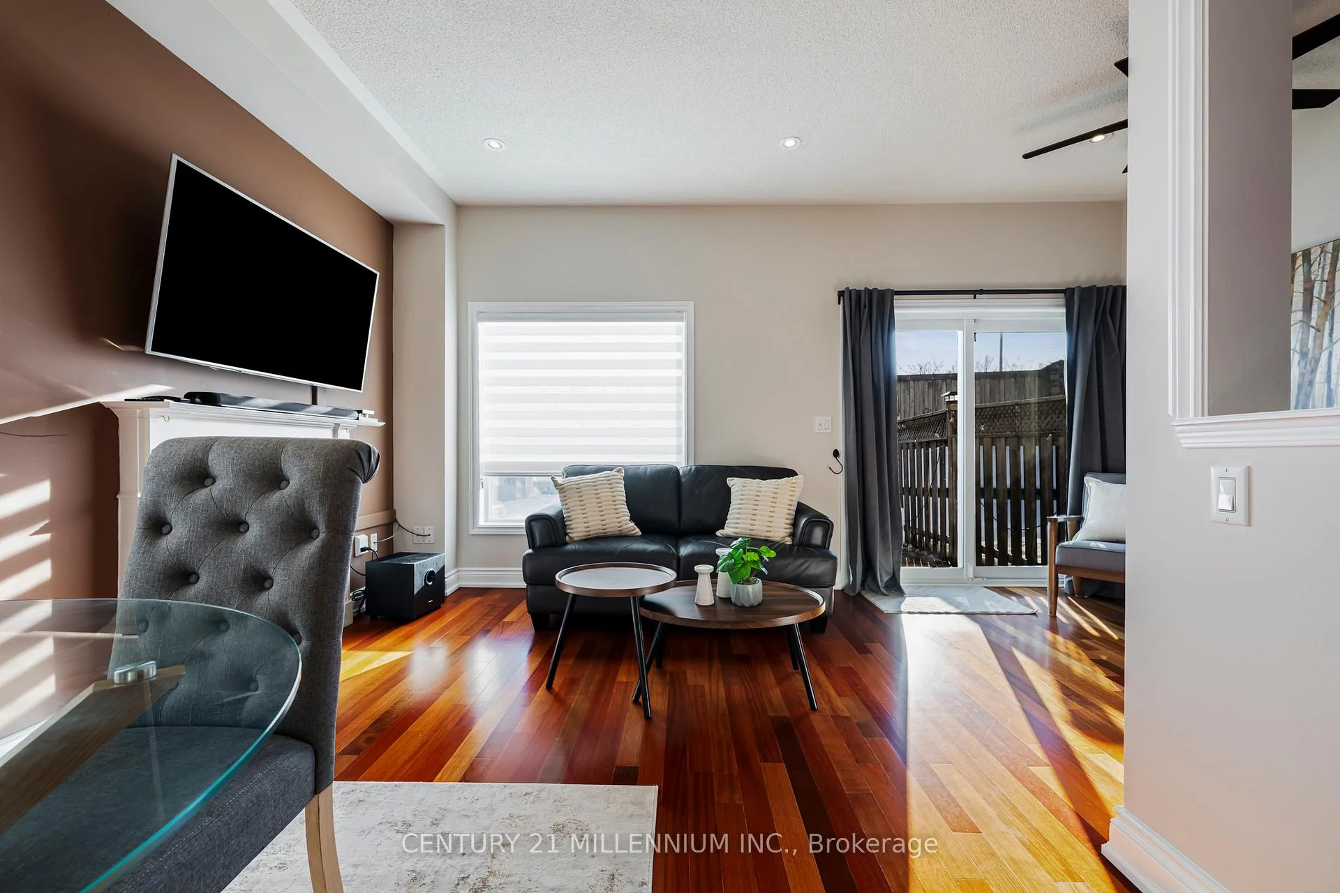 Photo 26 of 42 Rubysilver Drive, Brampton, Vales of Castlemore — HOMEH