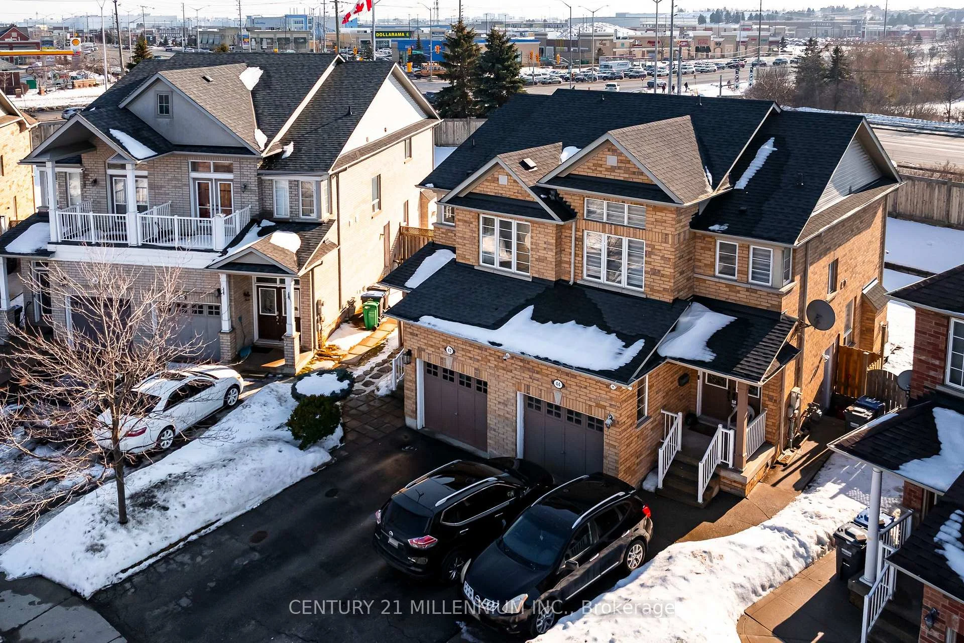 Photo 62 of 42 Rubysilver Drive, Brampton, Vales of Castlemore — HOMEH