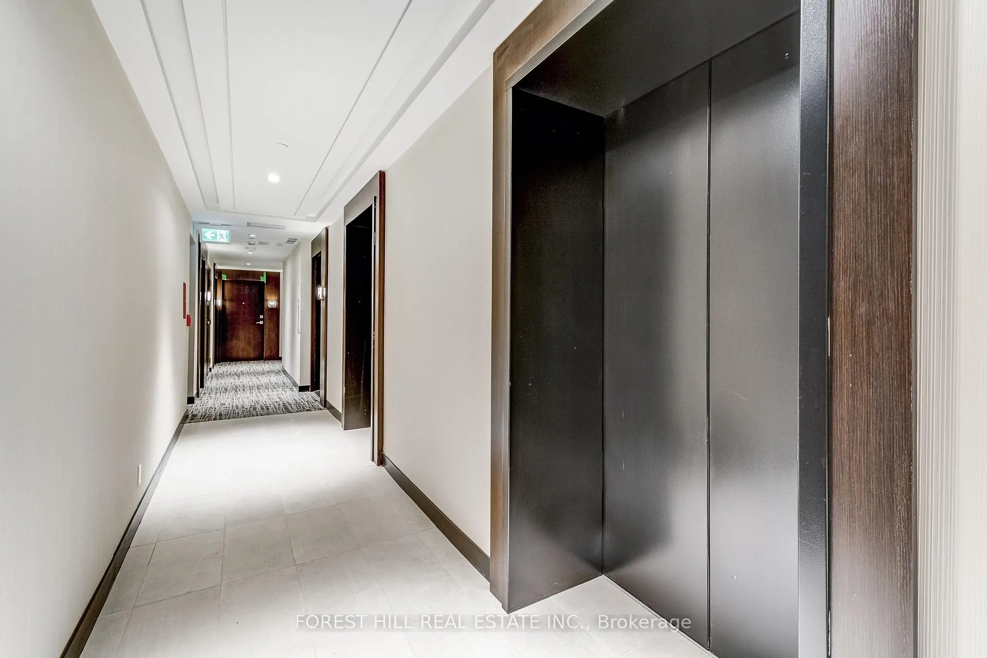 Photo 8 of Unit 4301, 2221 Yonge Street, Toronto, Mount Pleasant West — HOMEH