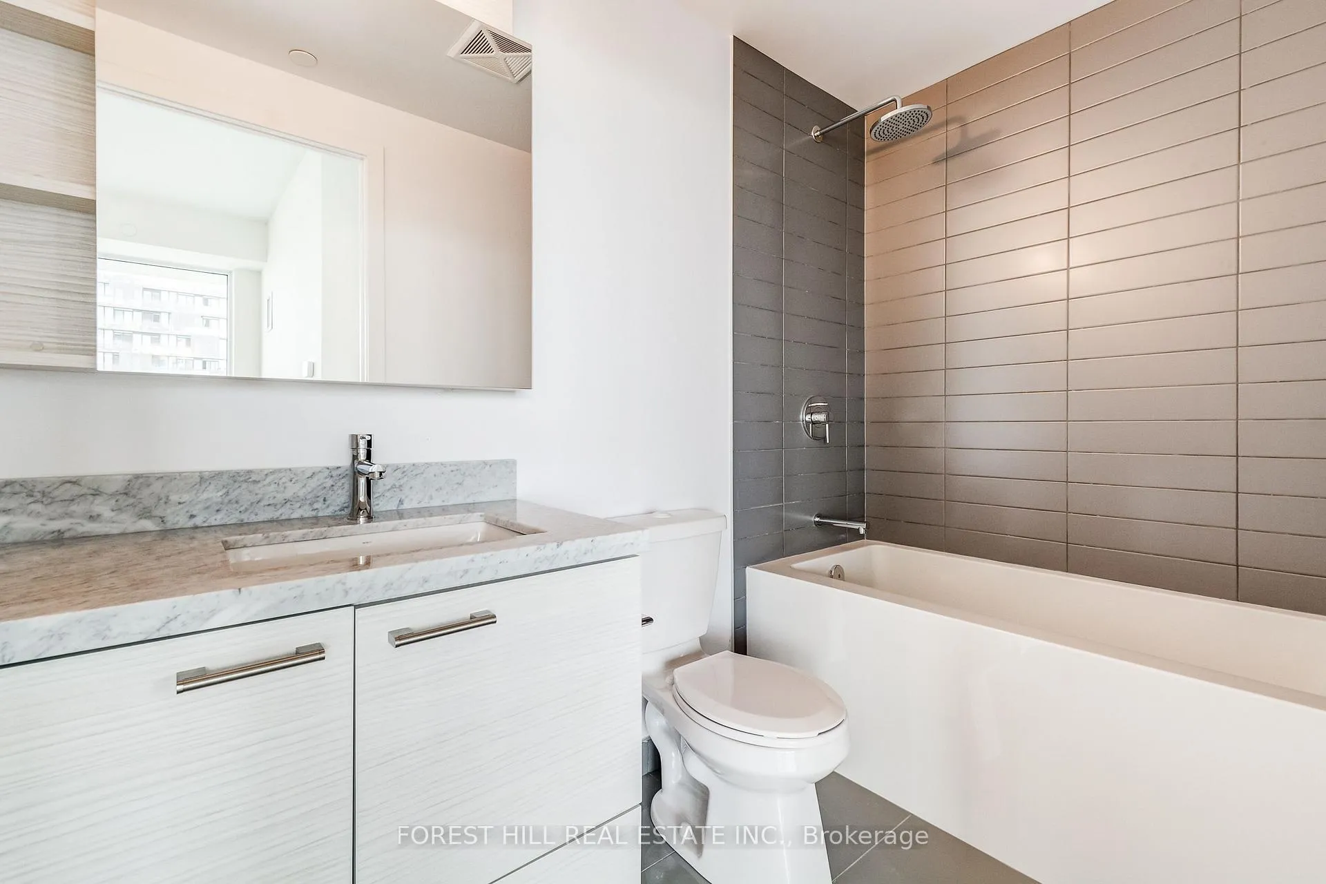 Photo 35 of Unit 4301, 2221 Yonge Street, Toronto, Mount Pleasant West — HOMEH
