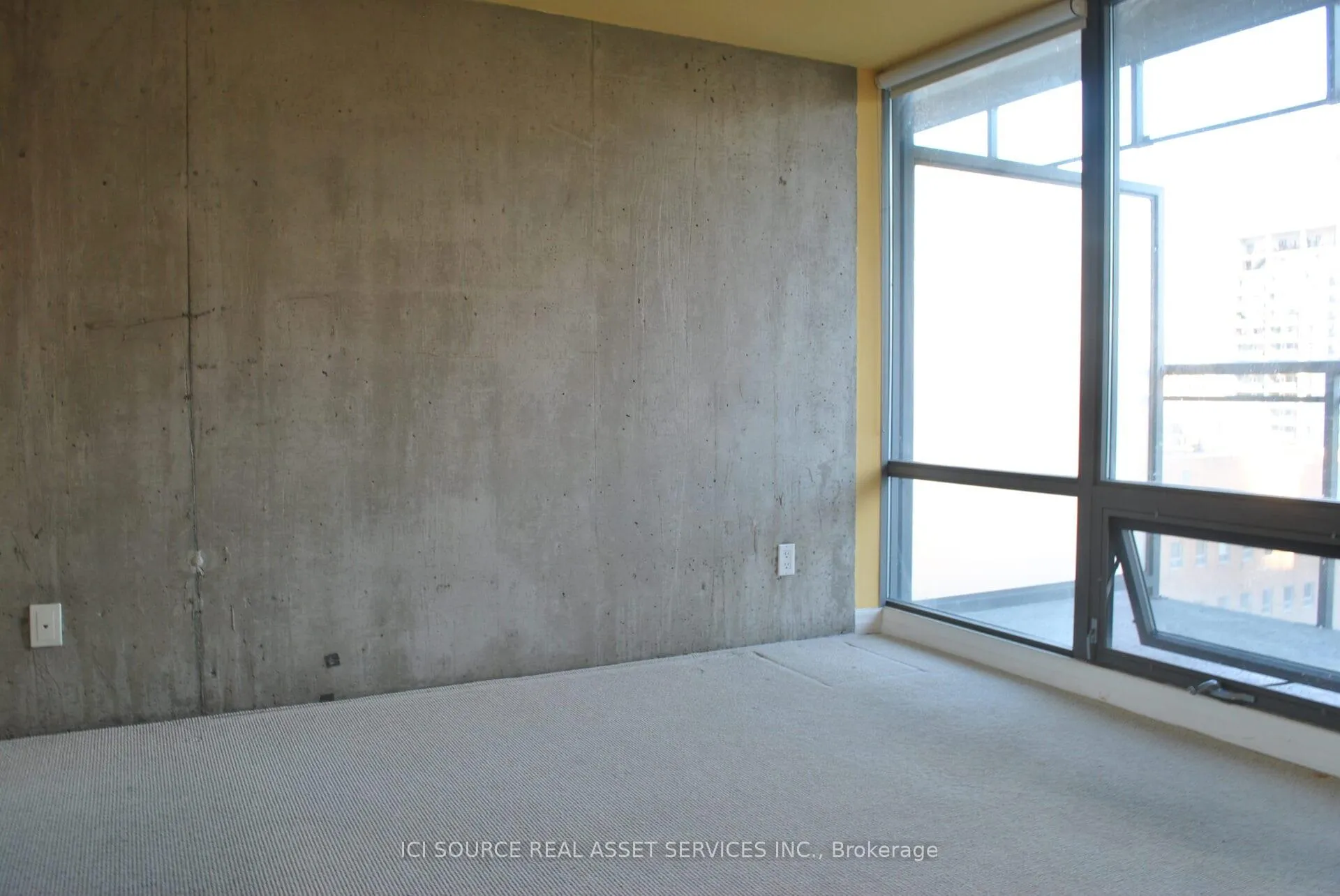 Photo 2 of Unit 902, 22 Wellesley Street E, Toronto, Church-Yonge Corridor — HOMEH