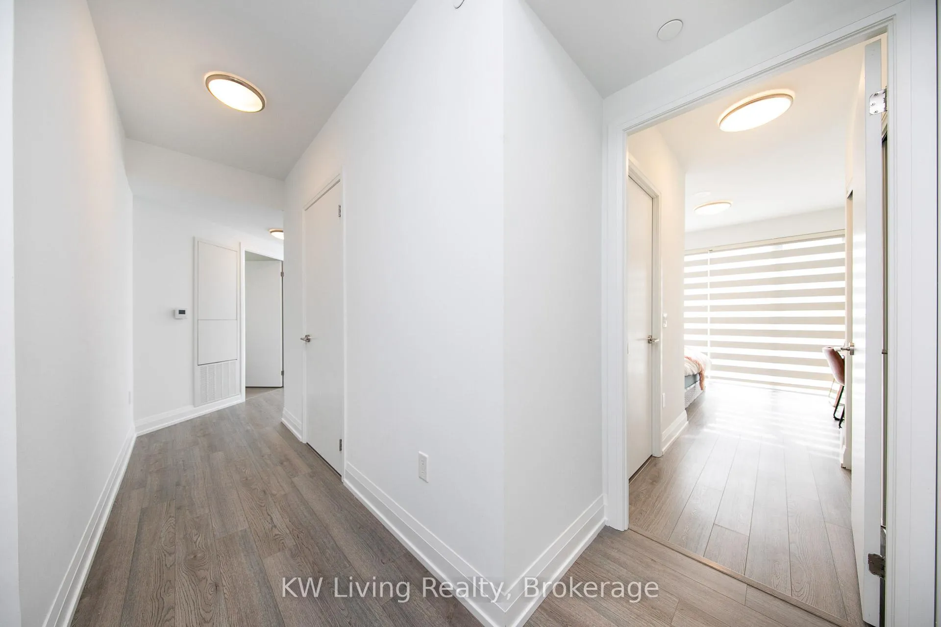 Photo 24 of Unit 804, 77 Mutual Street, Toronto, Church-Yonge Corridor — HOMEH