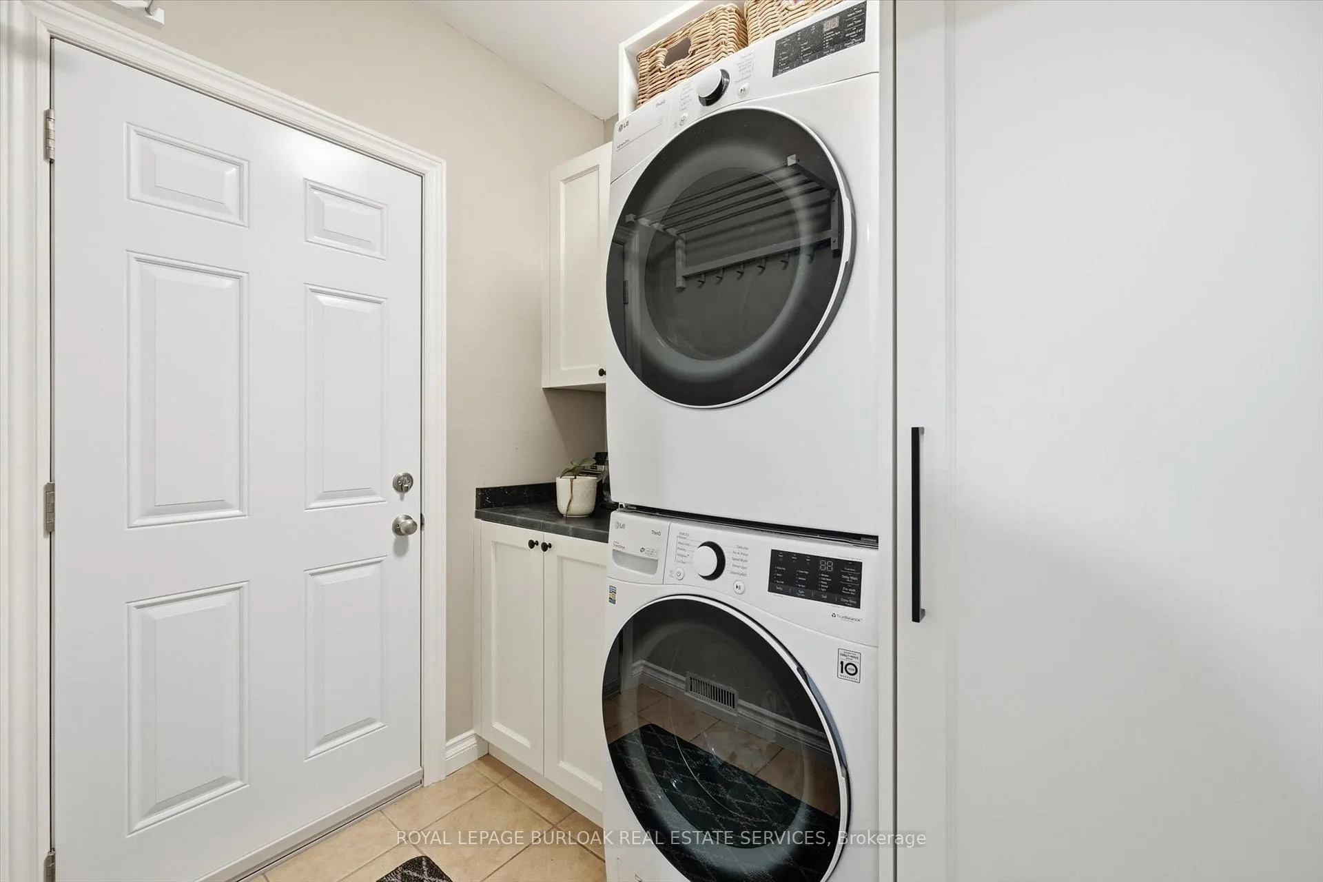 Photo 20 of Unit 38, 5255 Lakeshore Road, Burlington, Appleby — HOMEH
