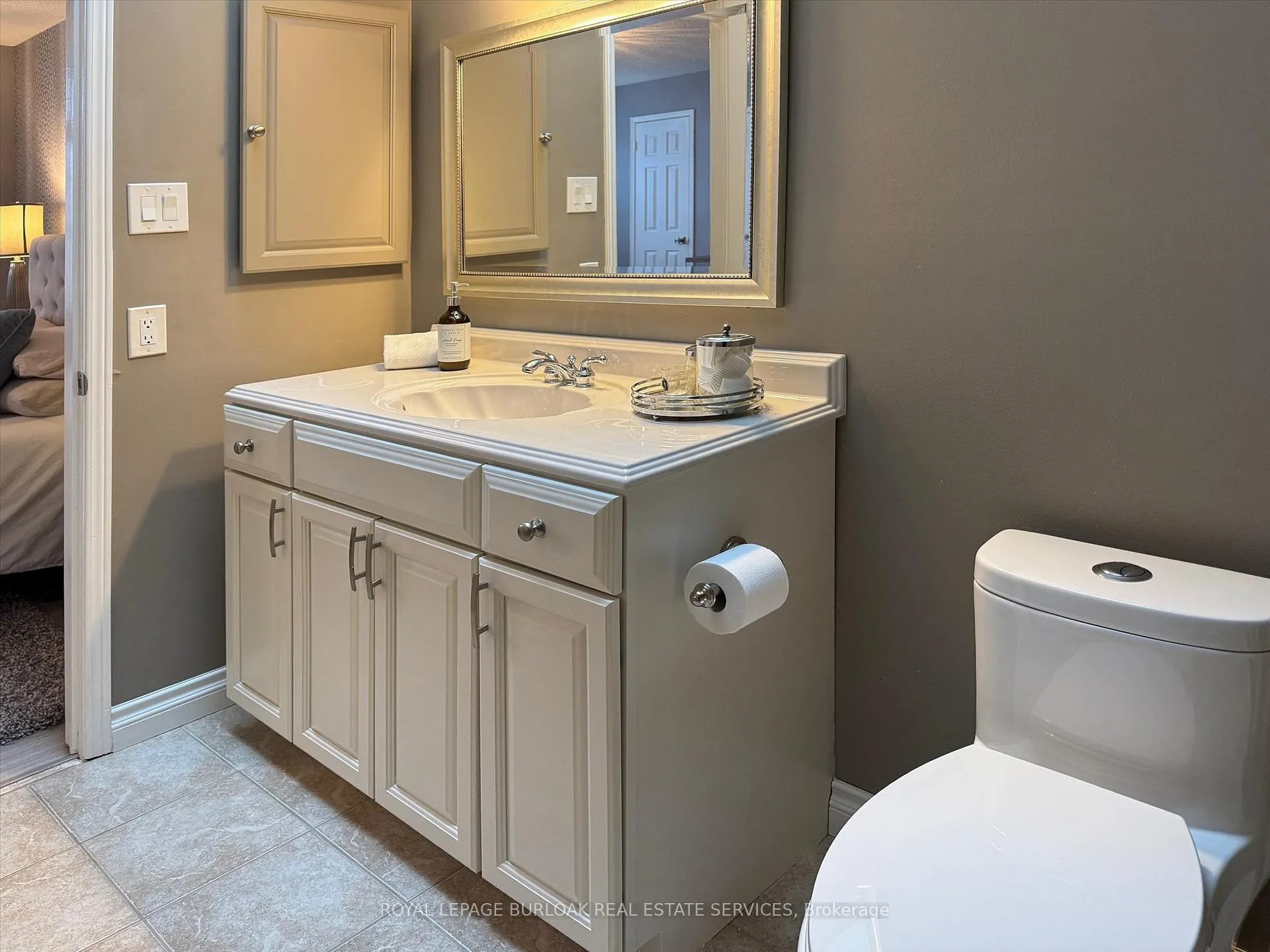 Photo 27 of Unit 38, 5255 Lakeshore Road, Burlington, Appleby — HOMEH