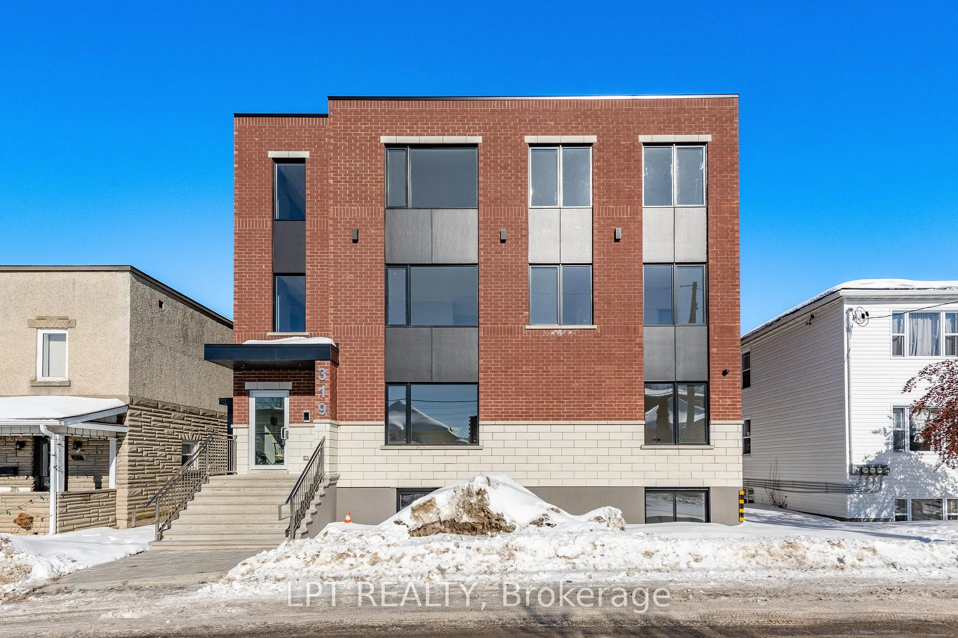 Photo 1 of Unit 7, 319 Shakespeare Street, Ottawa, Vanier — HOMEH