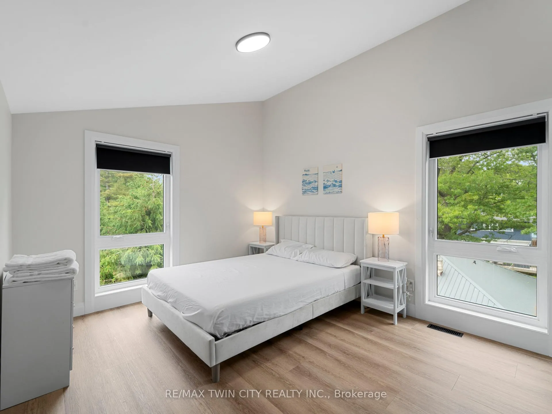 Photo 19 of 55 Centre Street, Lambton Shores, Grand Bend — HOMEH