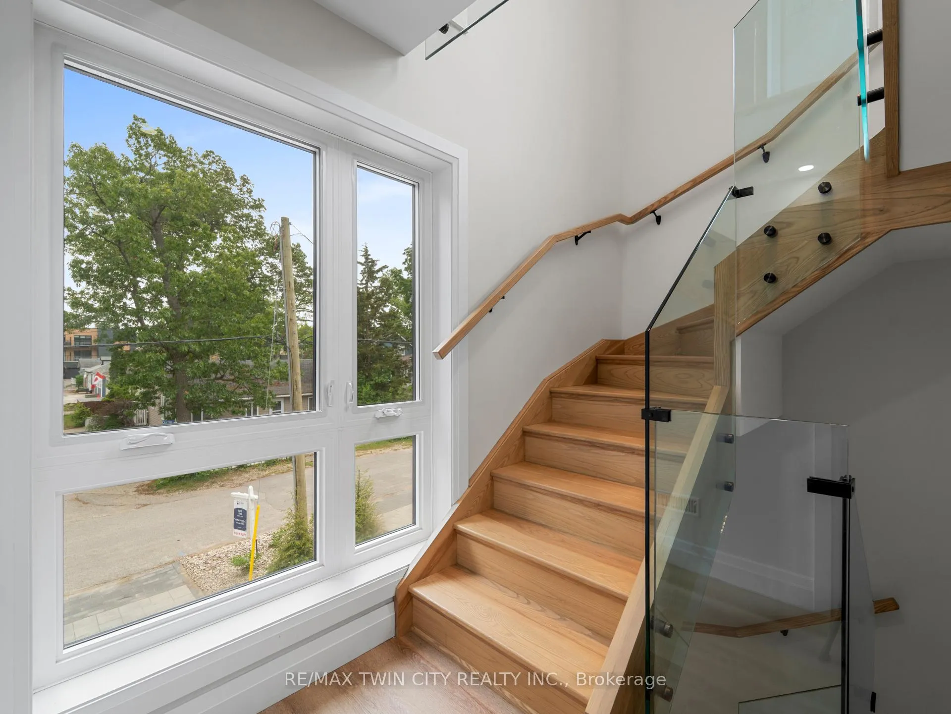 Photo 20 of 55 Centre Street, Lambton Shores, Grand Bend — HOMEH