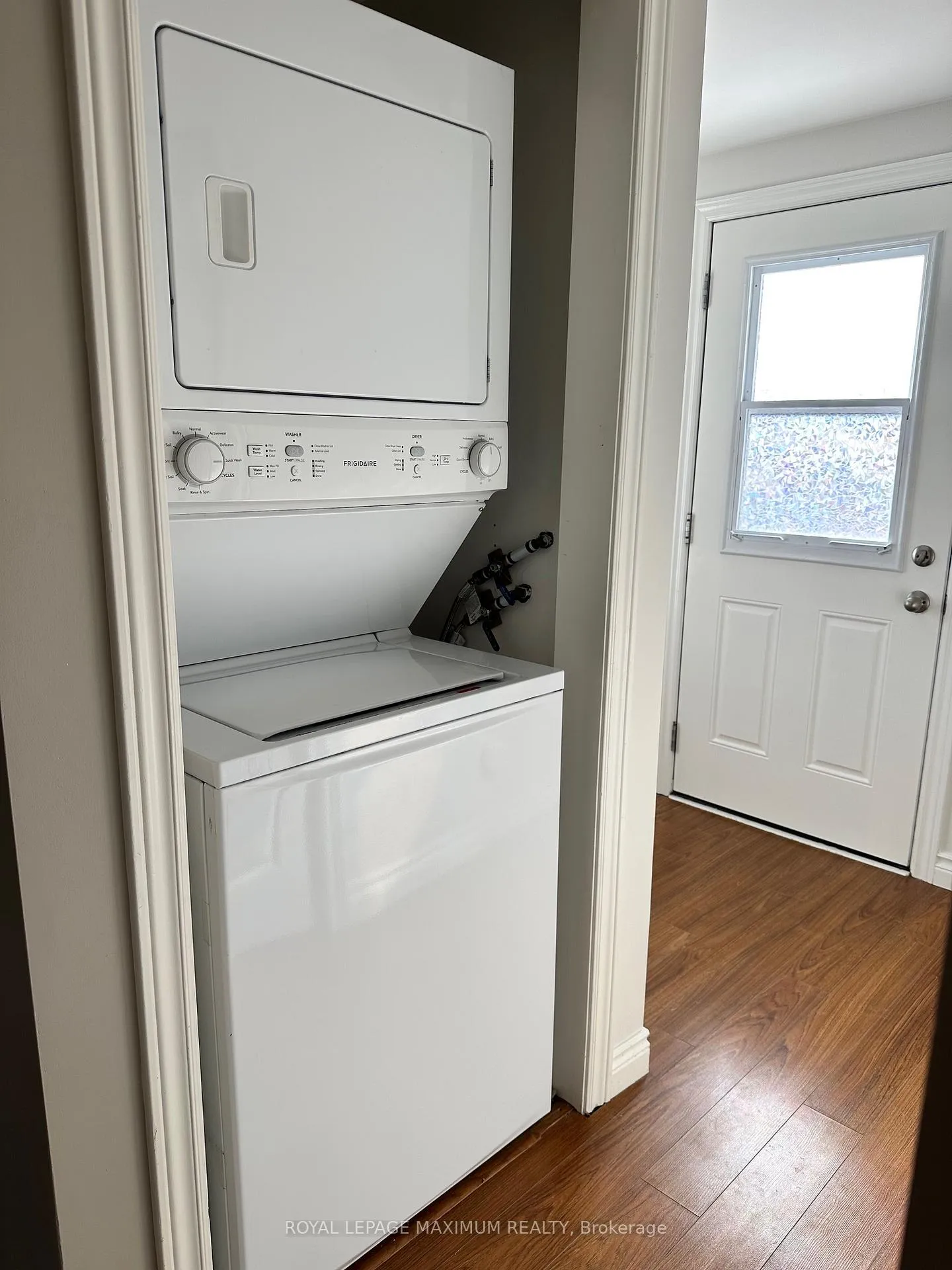 Photo 14 of Unit 1, 127 Innisfil Street, Barrie, Sanford — HOMEH