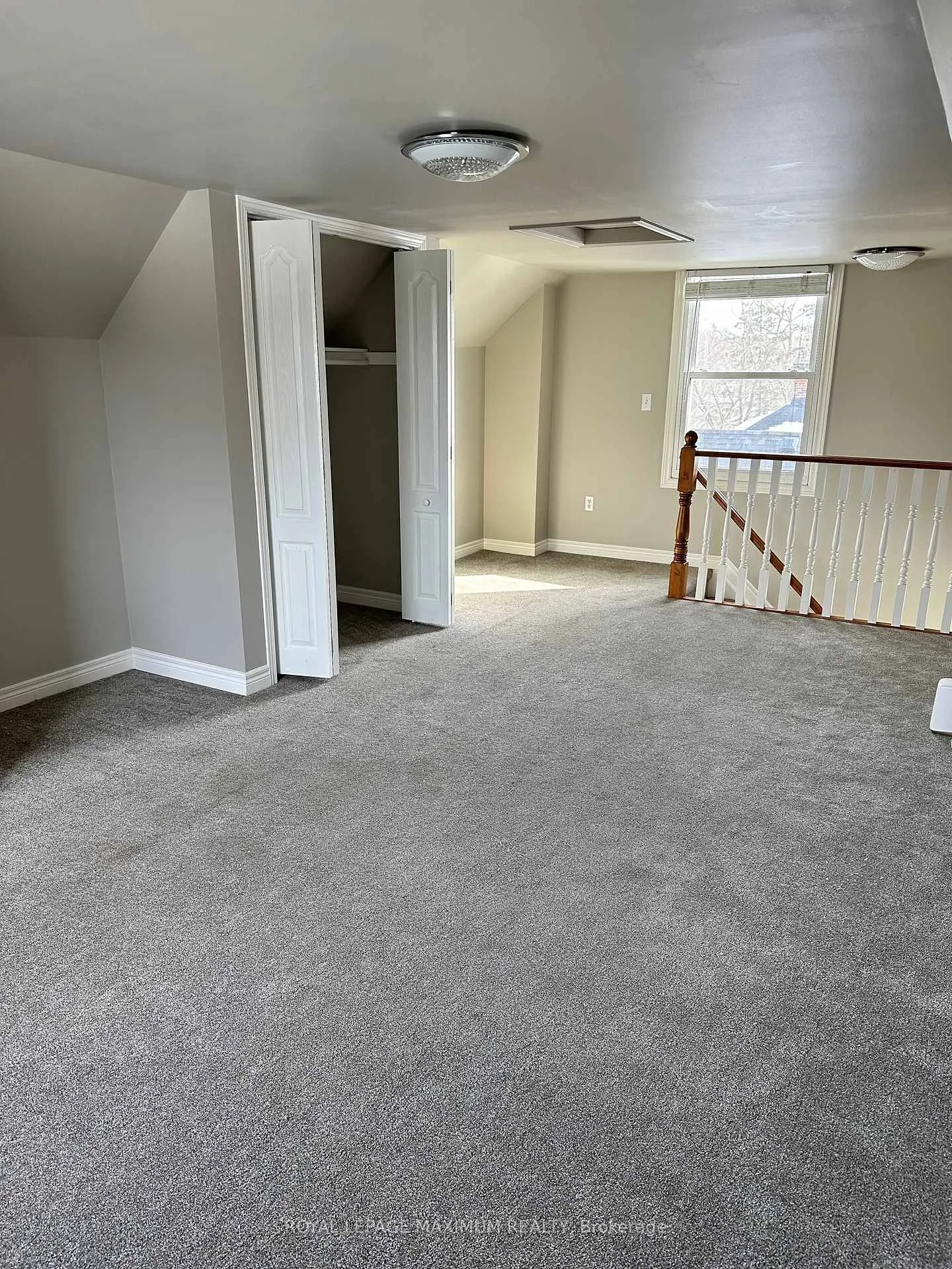 Photo 17 of Unit 1, 127 Innisfil Street, Barrie, Sanford — HOMEH