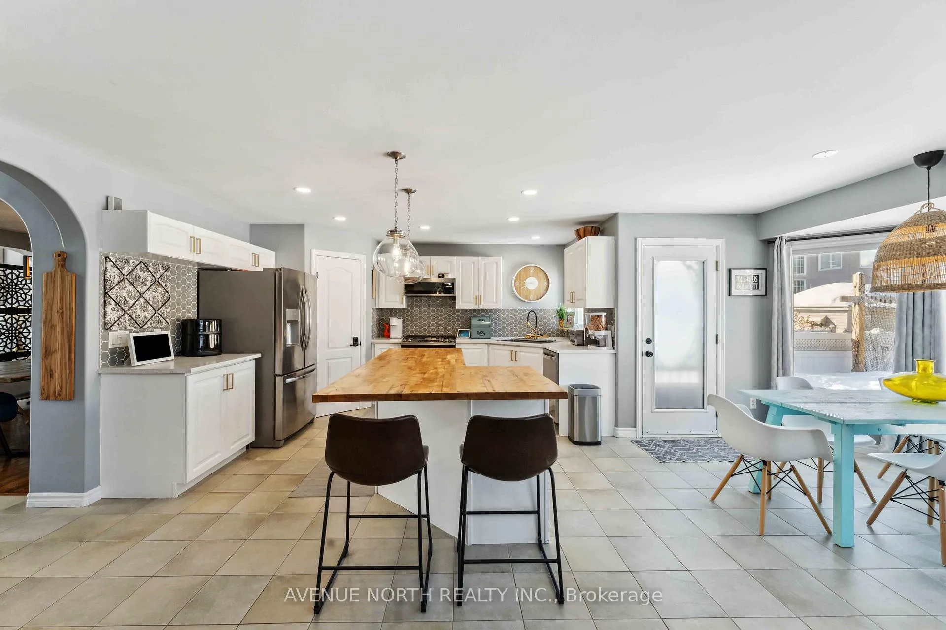 Photo 7 of 4 Bracewood Way, Ottawa, Barrhaven - Stonebridge — HOMEH