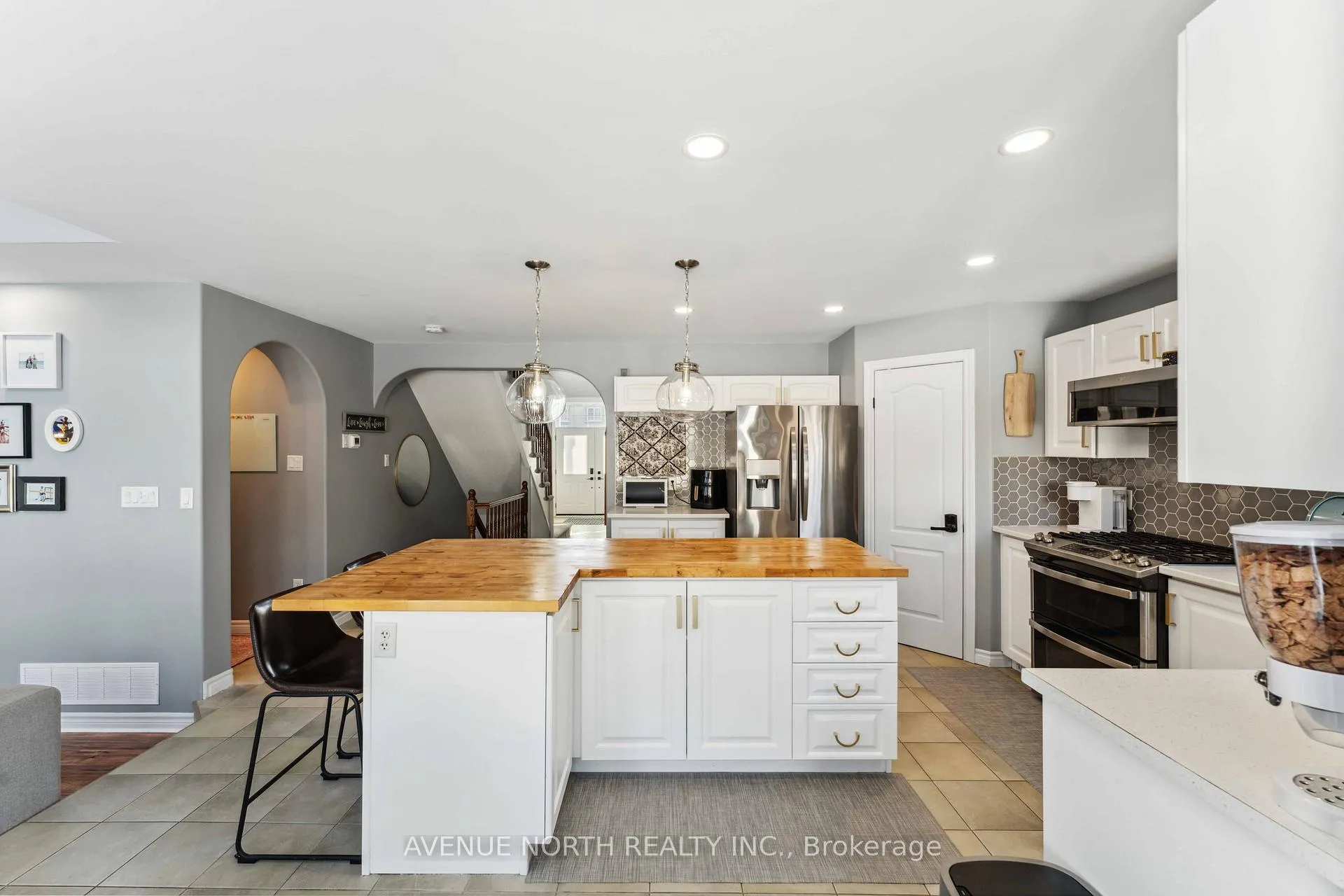 Photo 11 of 4 Bracewood Way, Ottawa, Barrhaven - Stonebridge — HOMEH