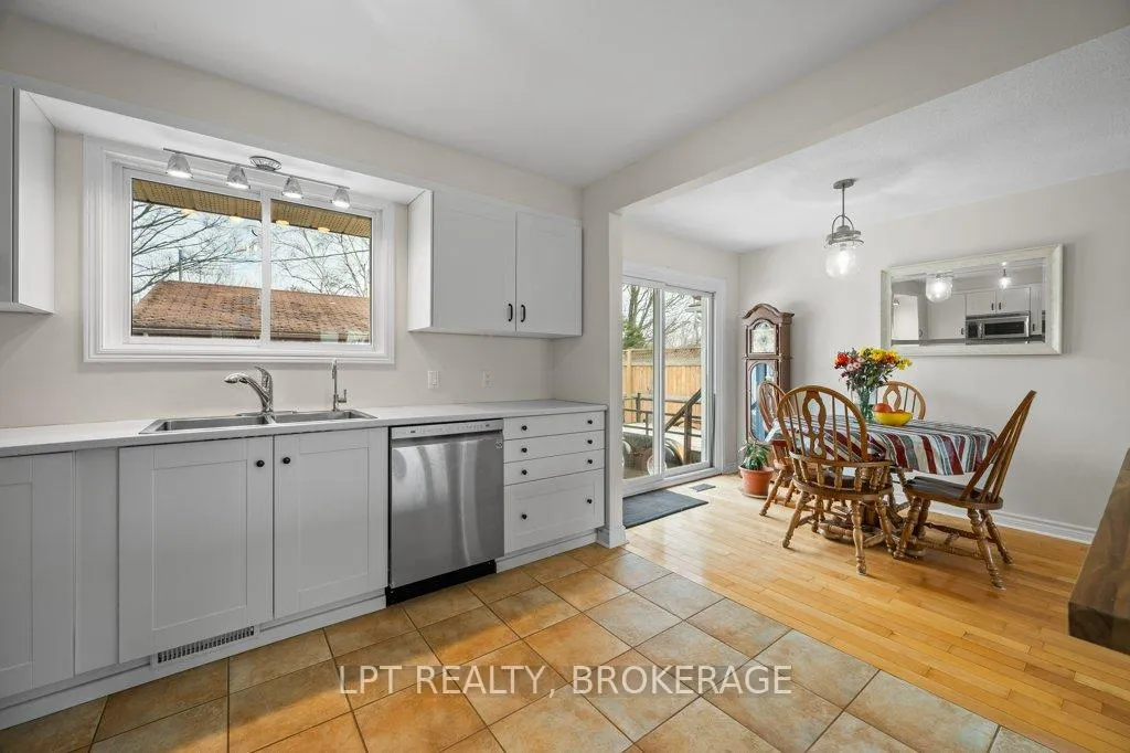Photo 11 of 418 Knightsbridge Road, Kingston, City Southwest — HOMEH