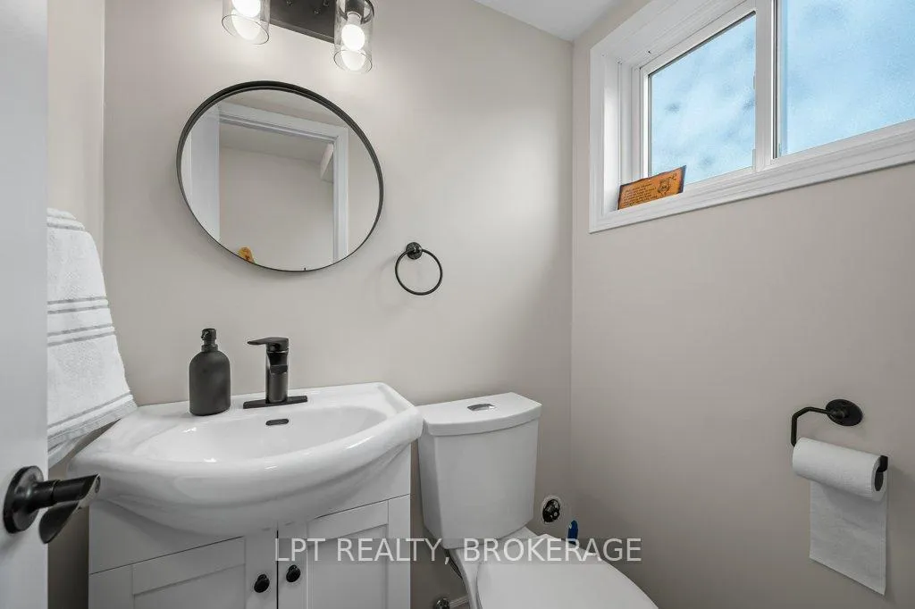 Photo 25 of 418 Knightsbridge Road, Kingston, City Southwest — HOMEH