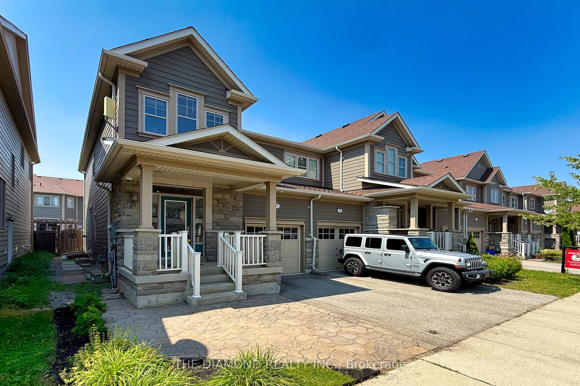 Photo 3 of 21 Aird Court, Milton, Scott — HOMEH