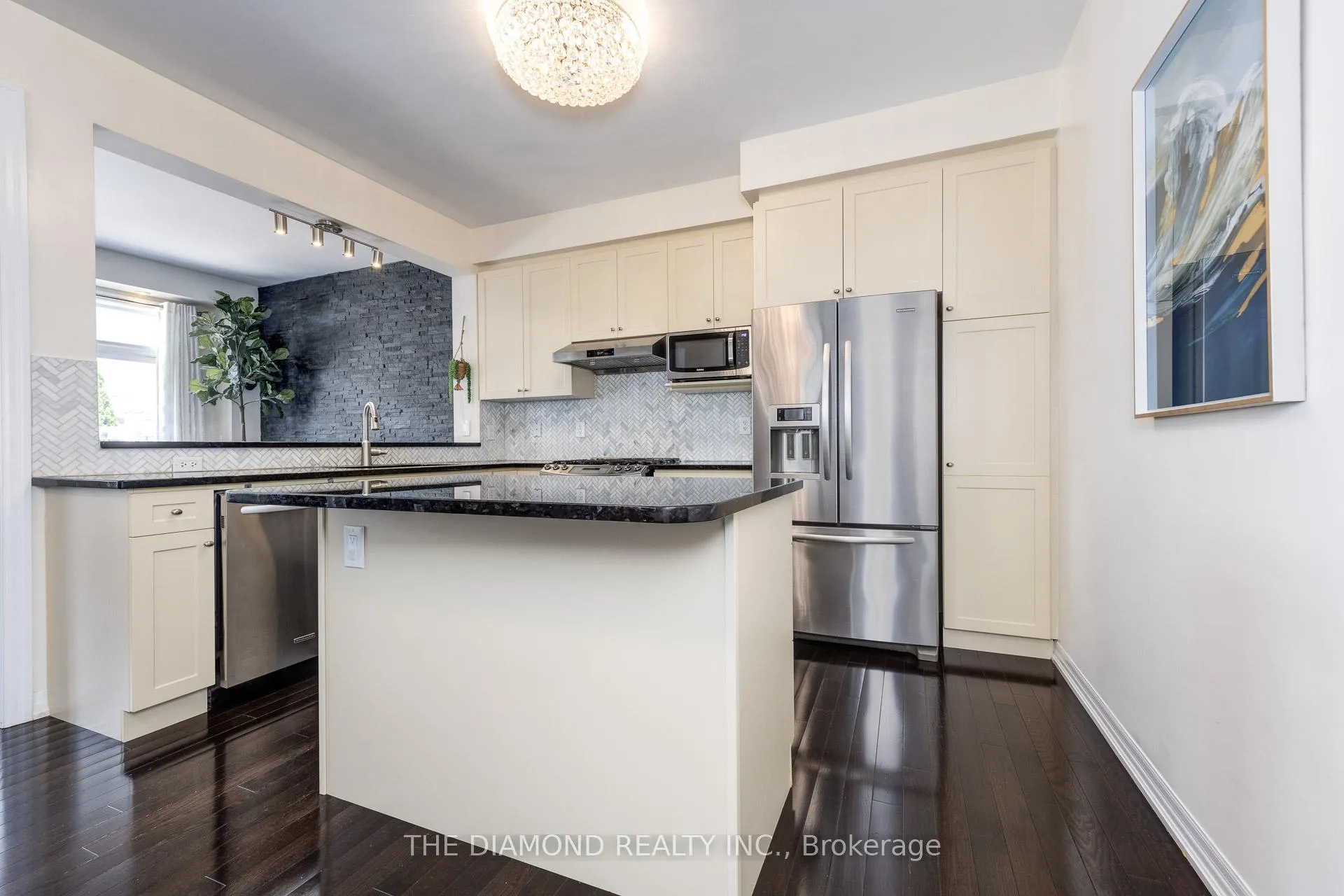 Photo 8 of 21 Aird Court, Milton, Scott — HOMEH