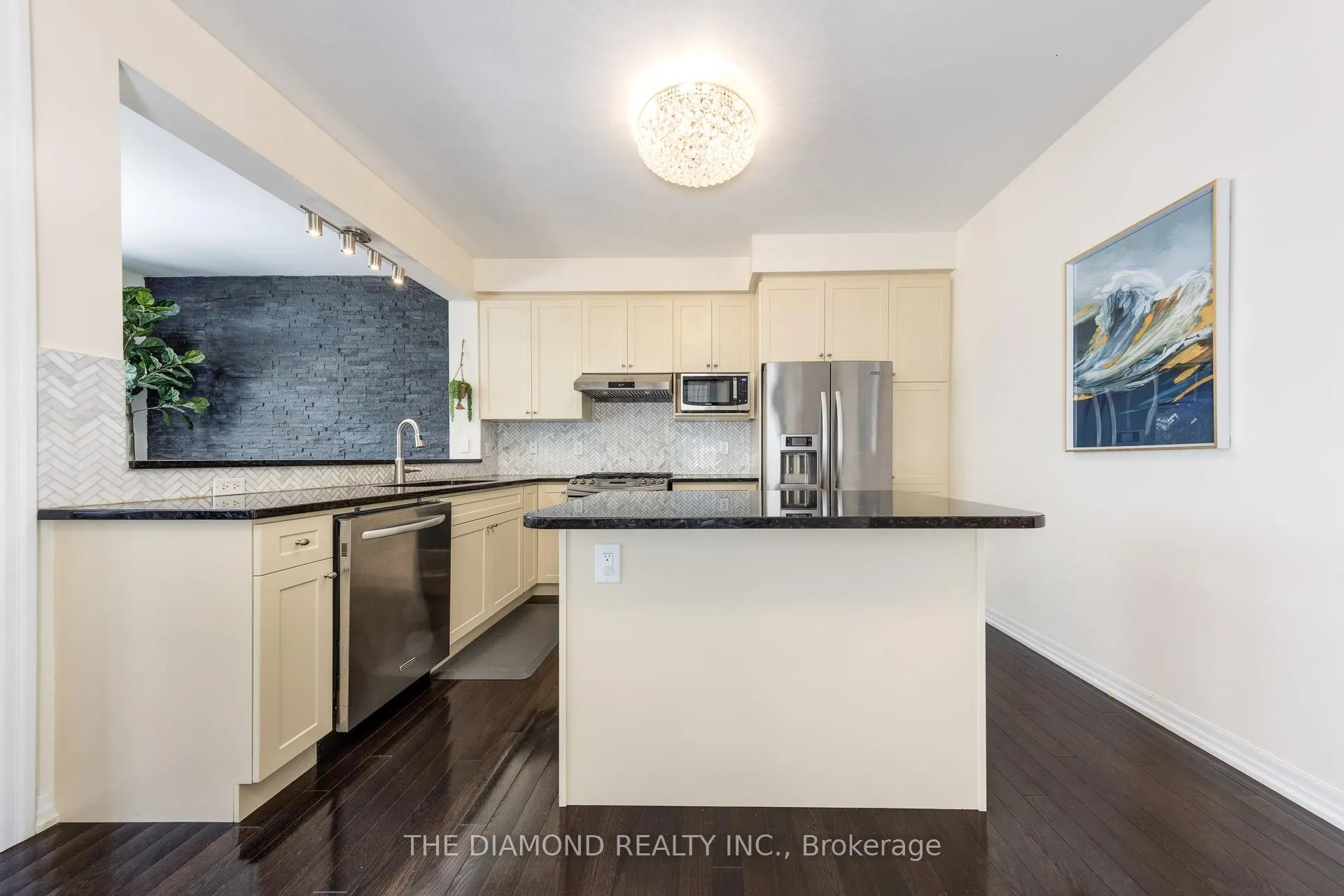 Photo 9 of 21 Aird Court, Milton, Scott — HOMEH